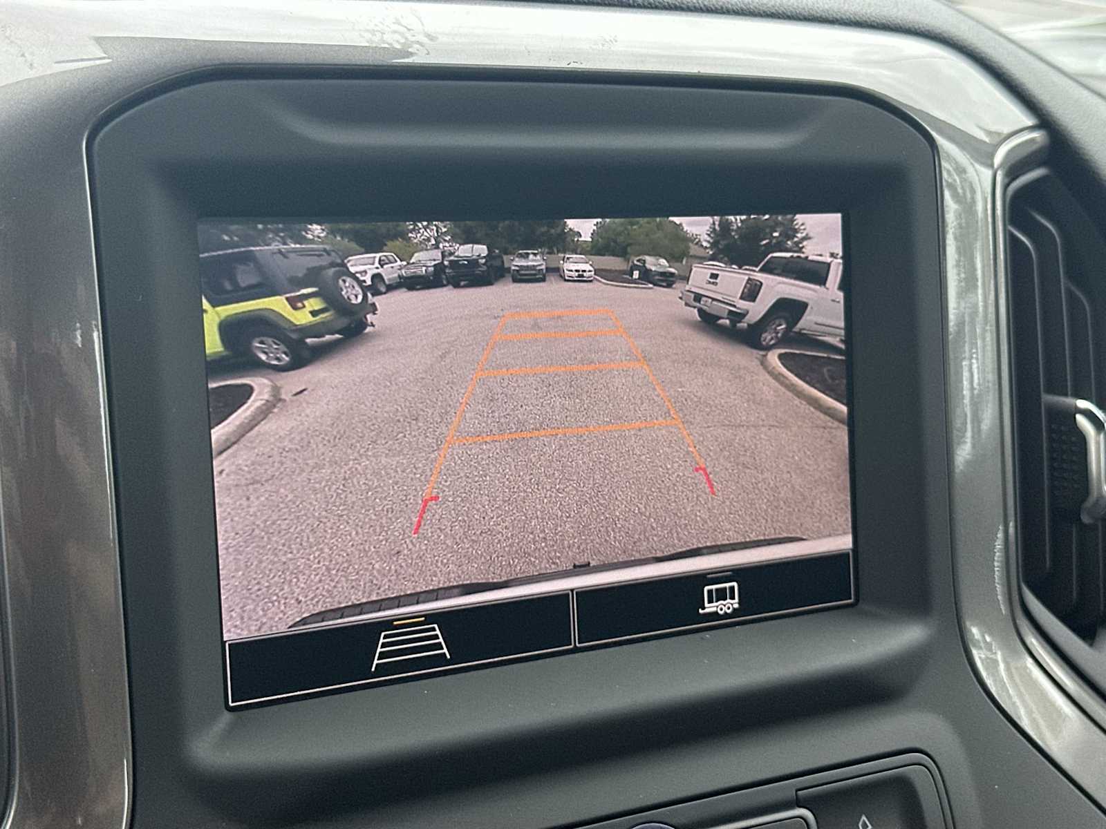 Thumbnail: 2026 Chevrolet Silverado 1500 - 22