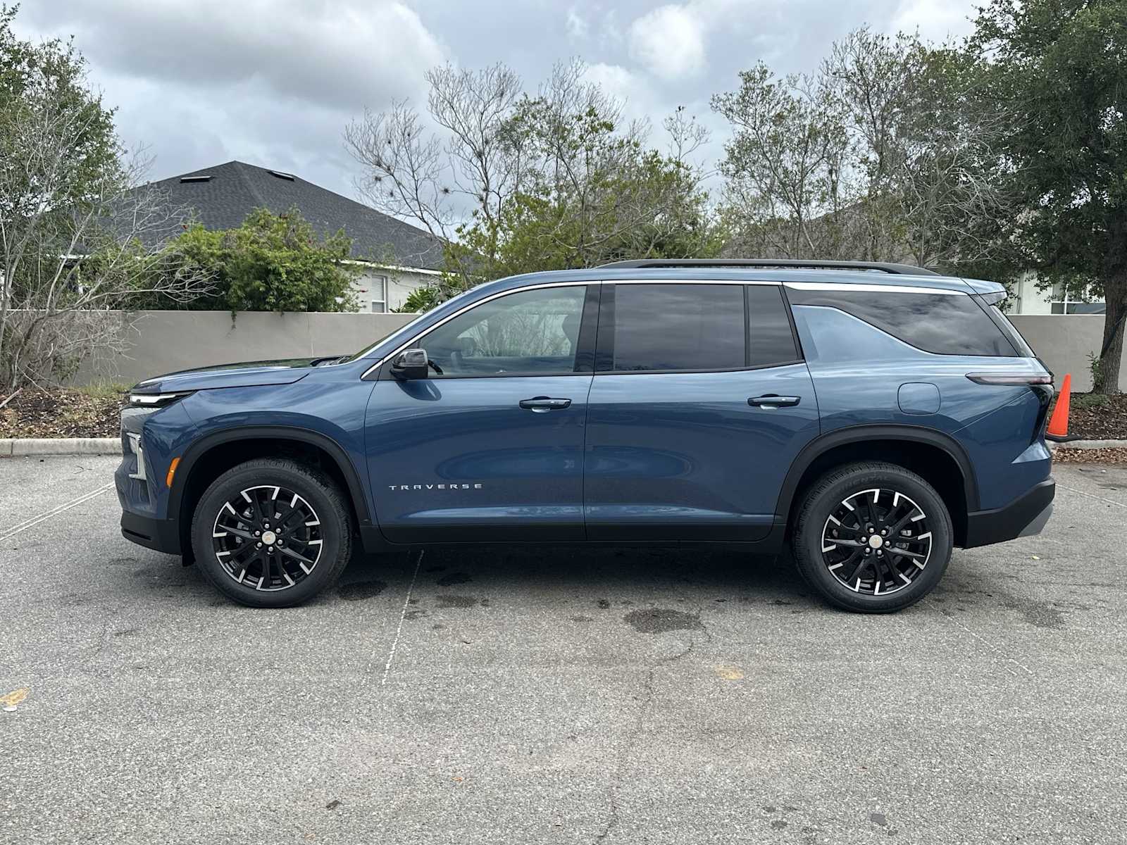 Thumbnail: 2026 Chevrolet Traverse - 4