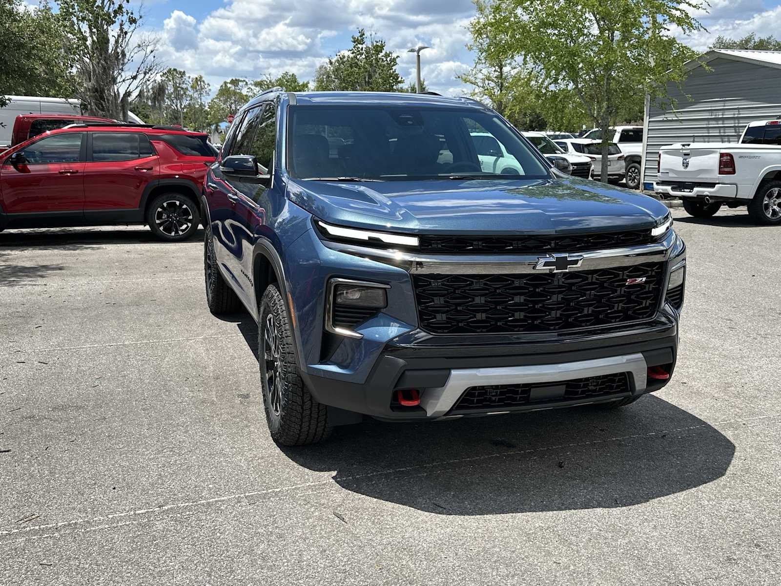 Thumbnail: 2026 Chevrolet Traverse - 8