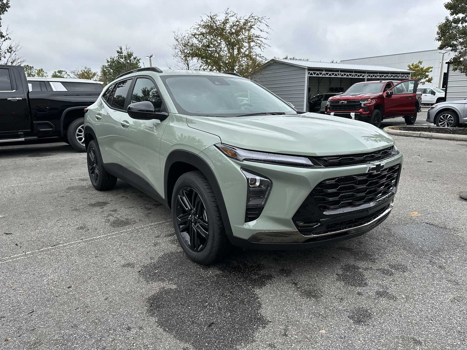 Thumbnail: 2026 Chevrolet Trax - 8