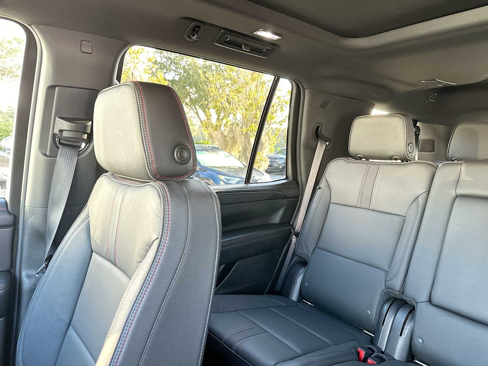 Thumbnail: 2021 Chevrolet Tahoe - 13