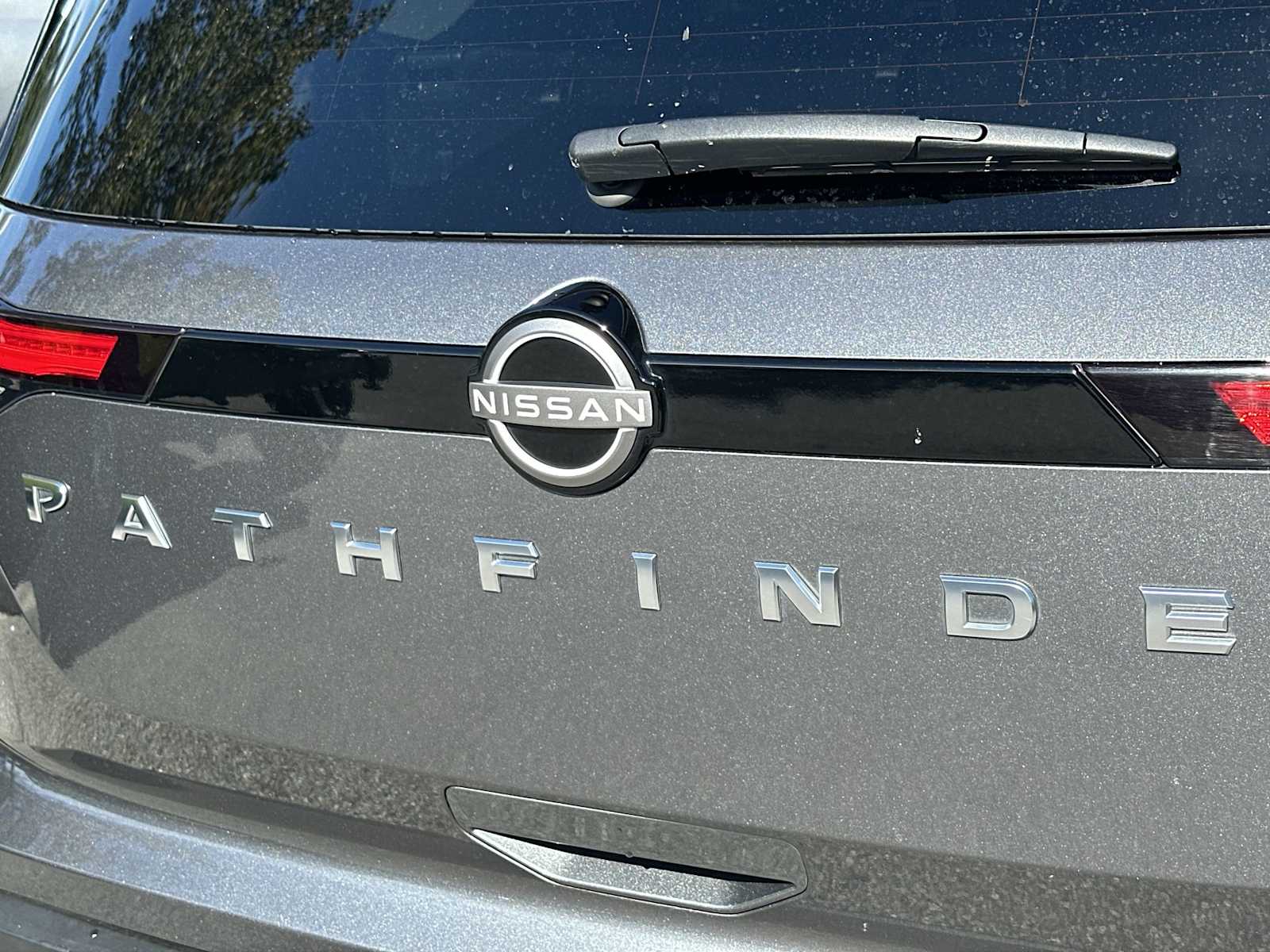 Thumbnail: 2025 Nissan Pathfinder - 11