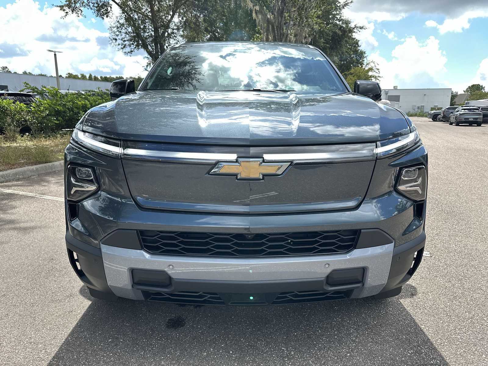 Thumbnail: 2026 Chevrolet Silverado EV - 9