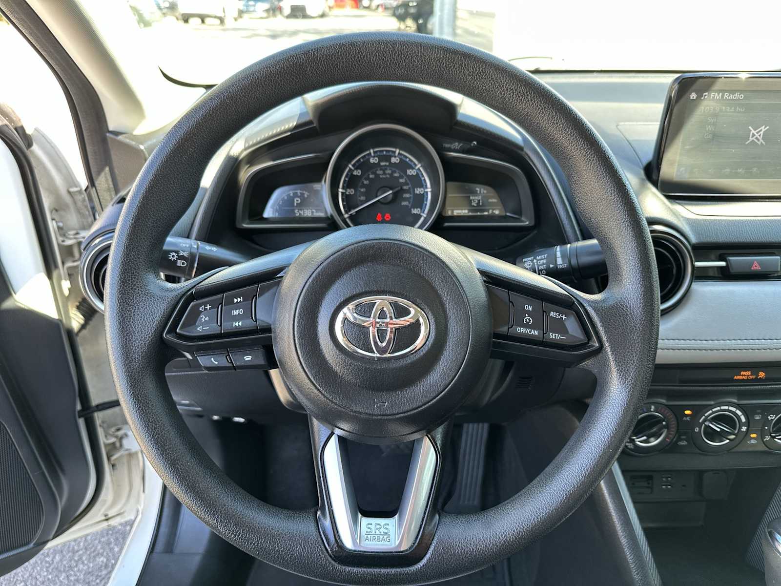 Thumbnail: 2019 Toyota Yaris - 20
