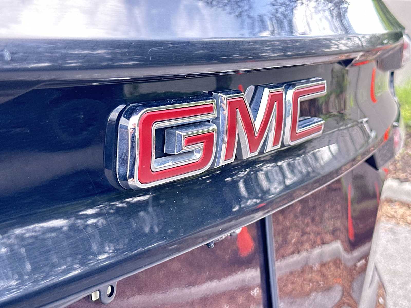 Thumbnail: 2024 GMC Acadia - 10
