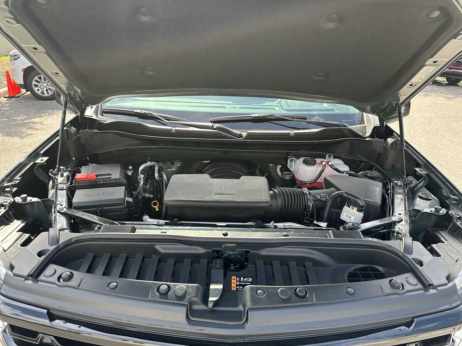 Thumbnail: 2026 Chevrolet Silverado 1500 - 13