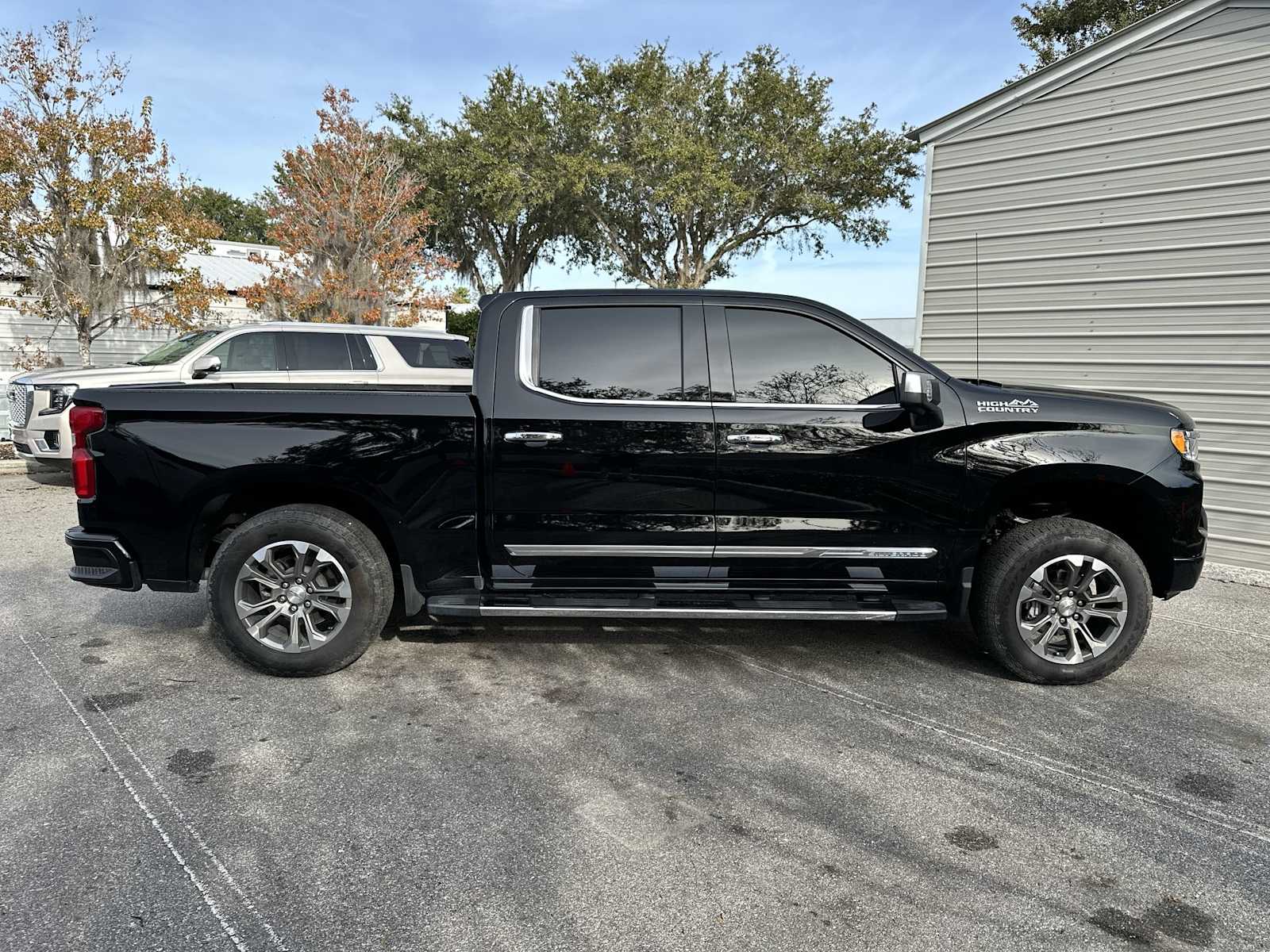 Thumbnail: 2025 Chevrolet Silverado 1500 - 7