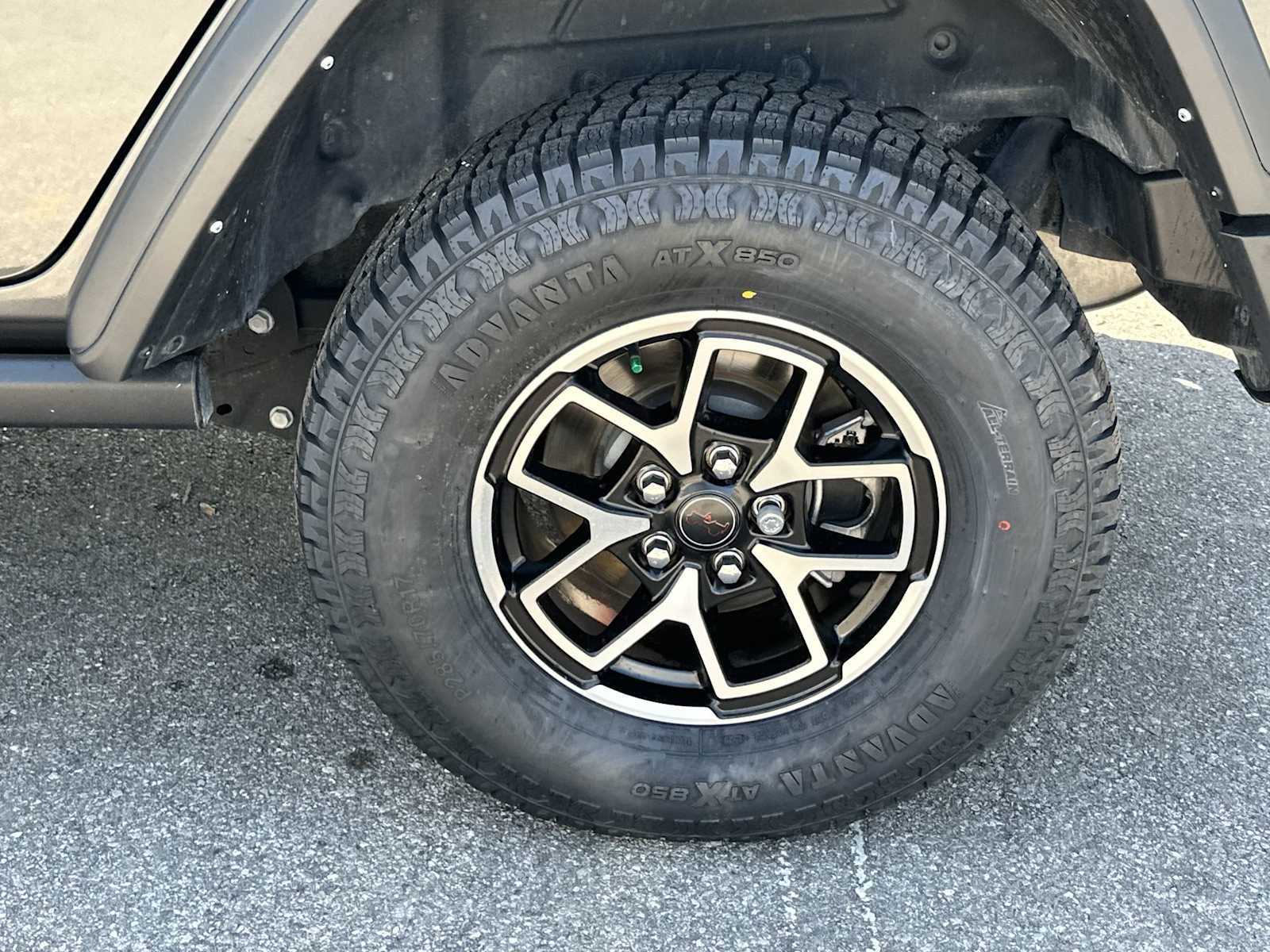 Thumbnail: 2024 Jeep Wrangler - 12