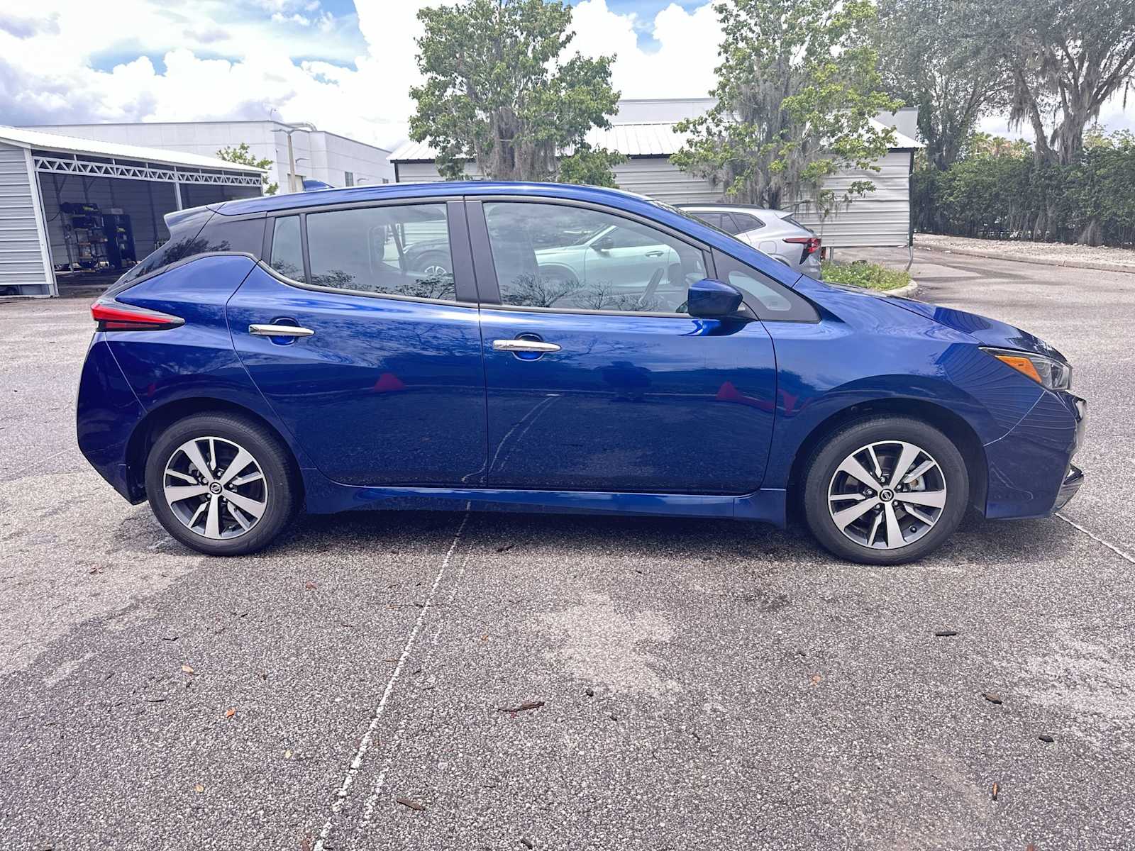 Thumbnail: 2021 Nissan Leaf - 7