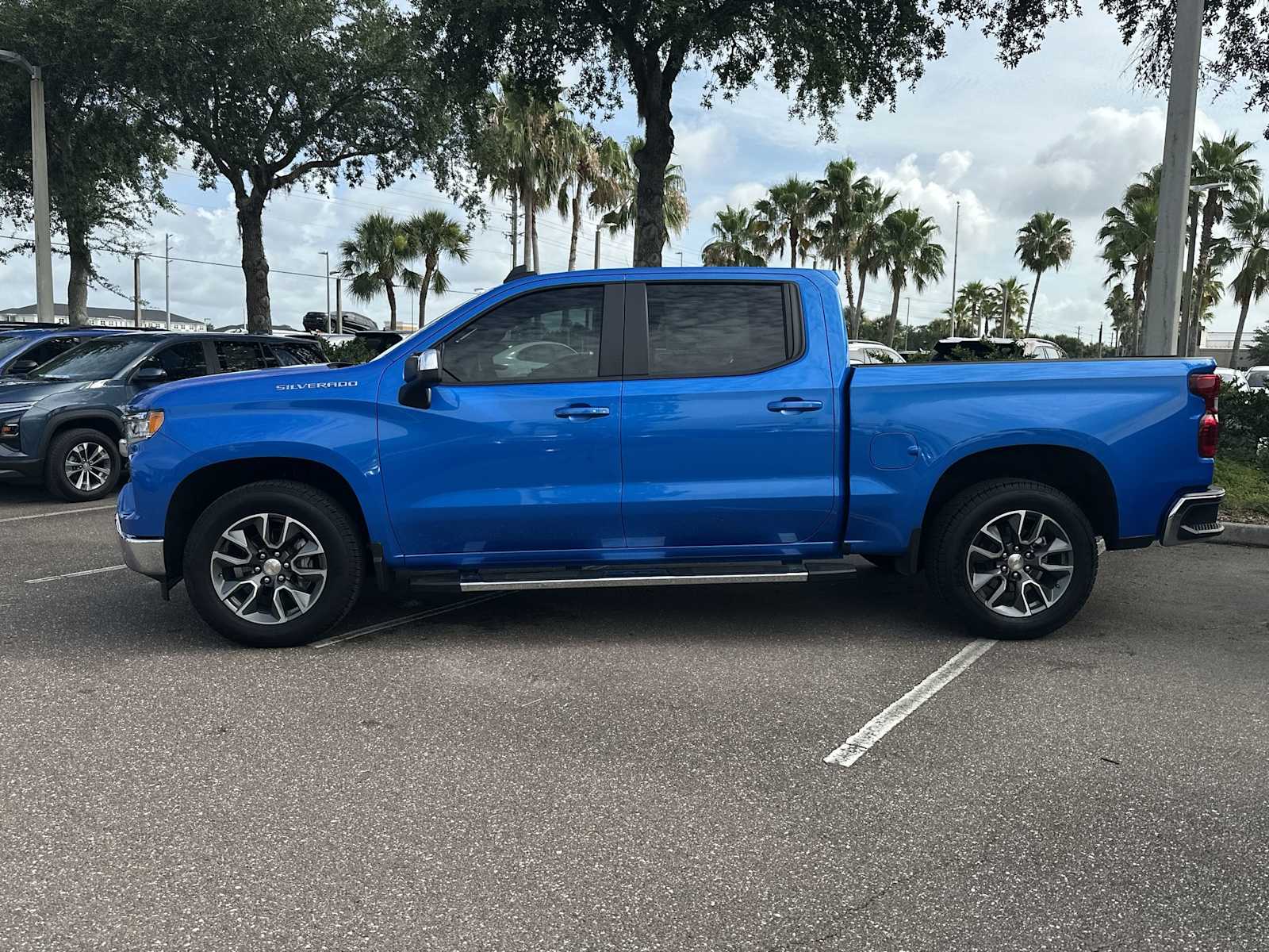 Thumbnail: 2025 Chevrolet Silverado 1500 - 17