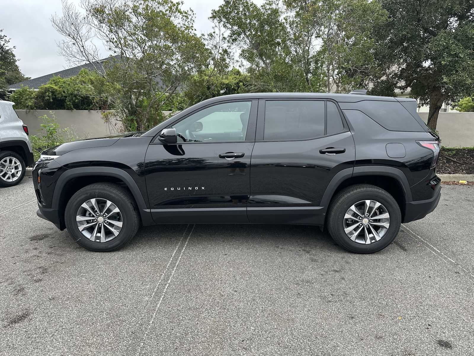 Thumbnail: 2026 Chevrolet Equinox - 3