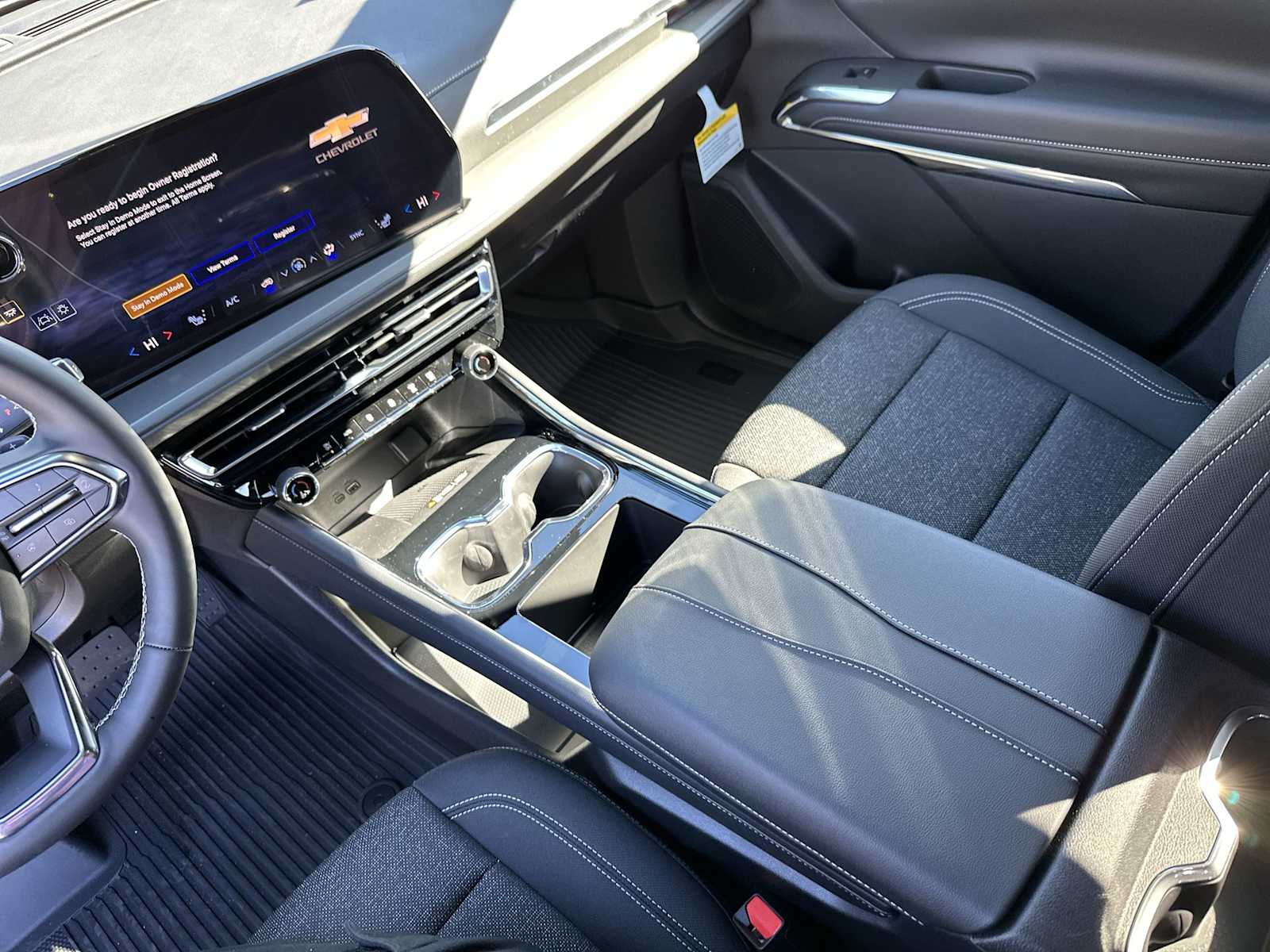 Thumbnail: 2026 Chevrolet Traverse - 21