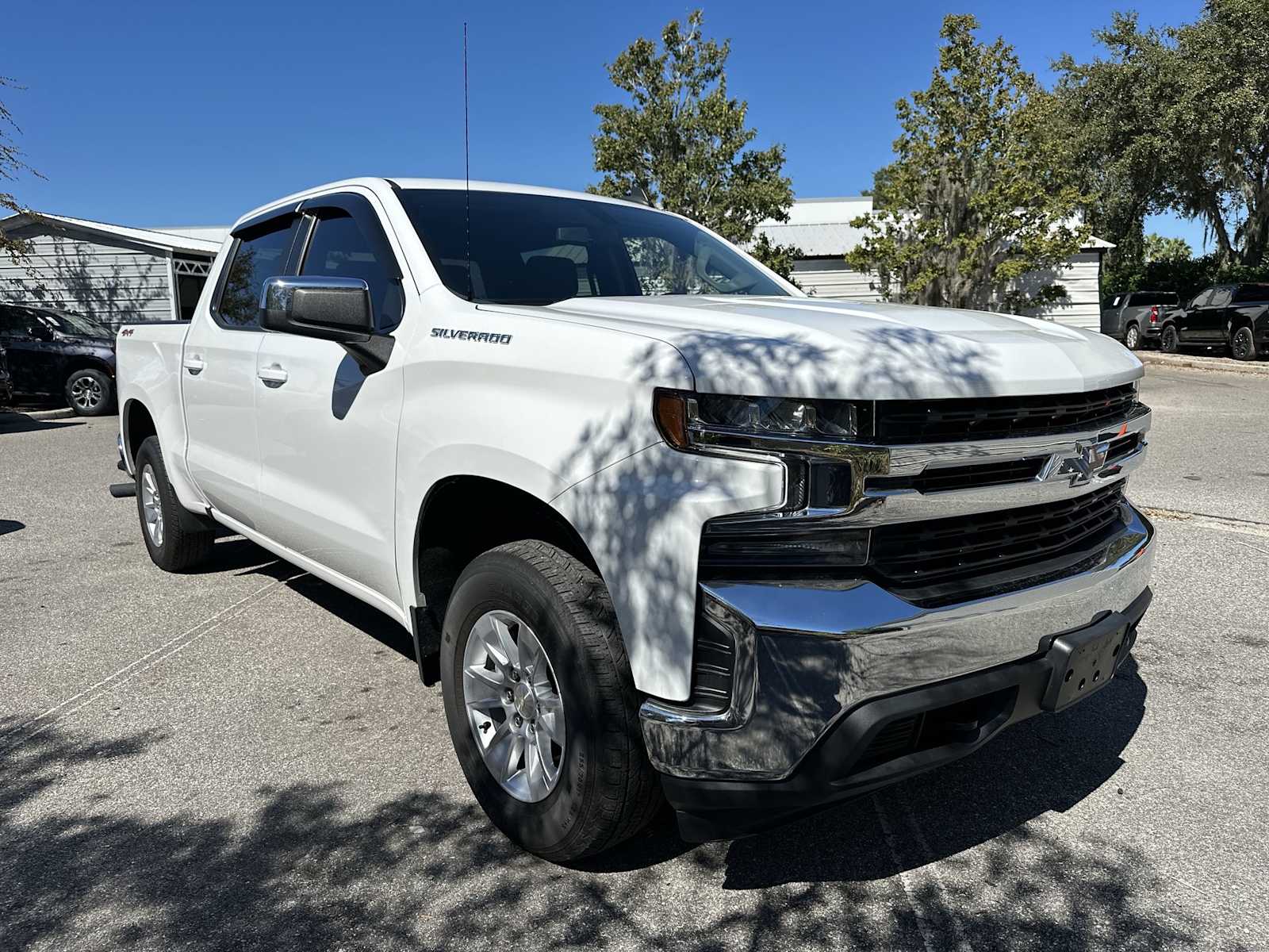 Thumbnail: 2022 Chevrolet Silverado 1500 - 8
