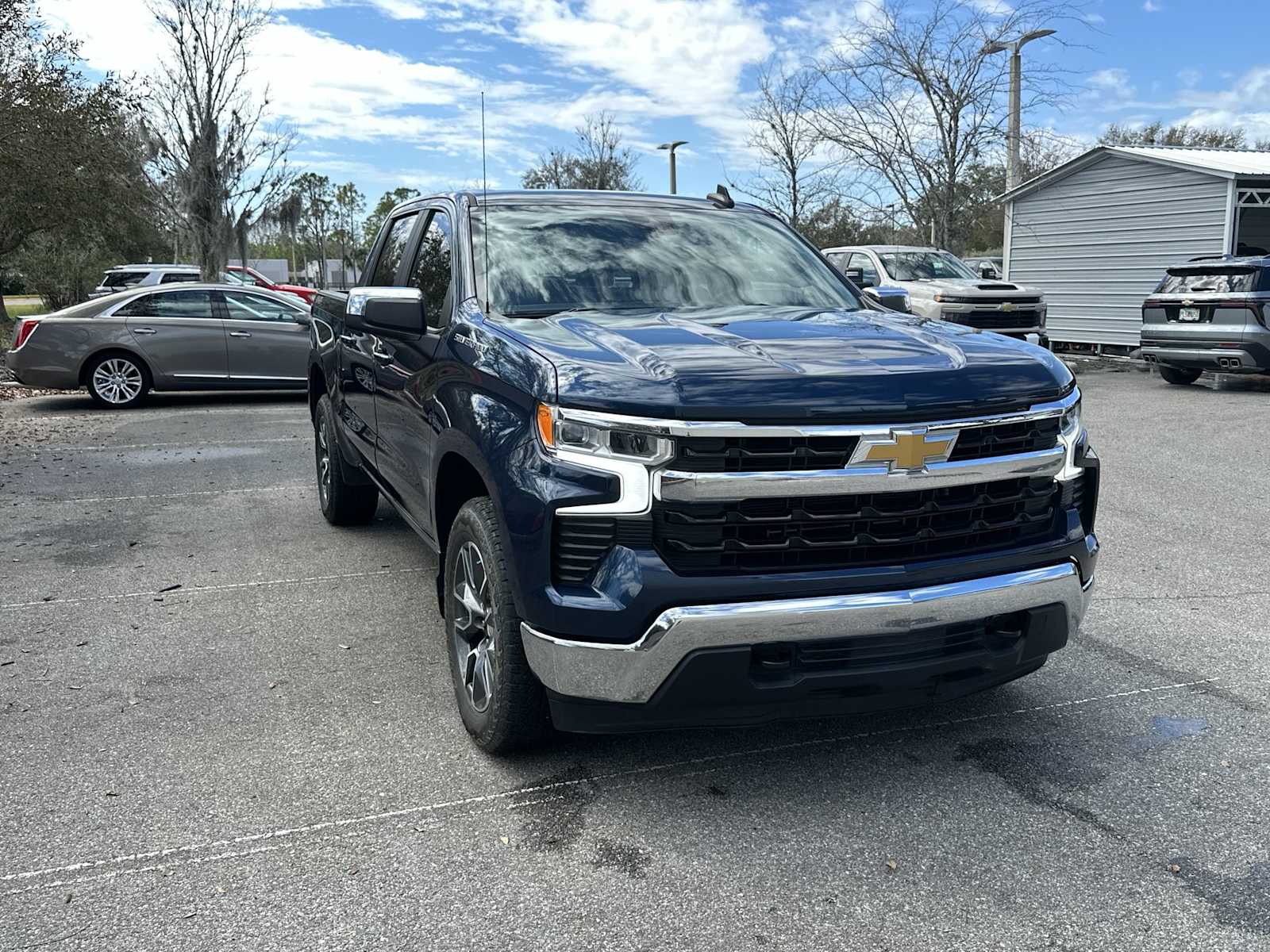 Thumbnail: 2023 Chevrolet Silverado 1500 - 8