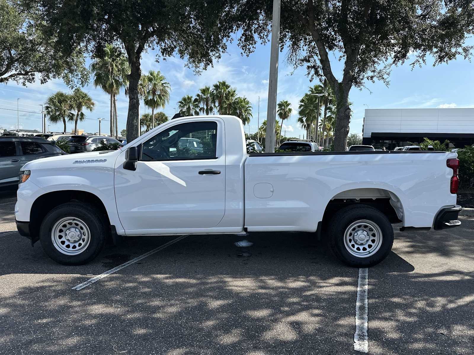 Thumbnail: 2025 Chevrolet Silverado 1500 - 3