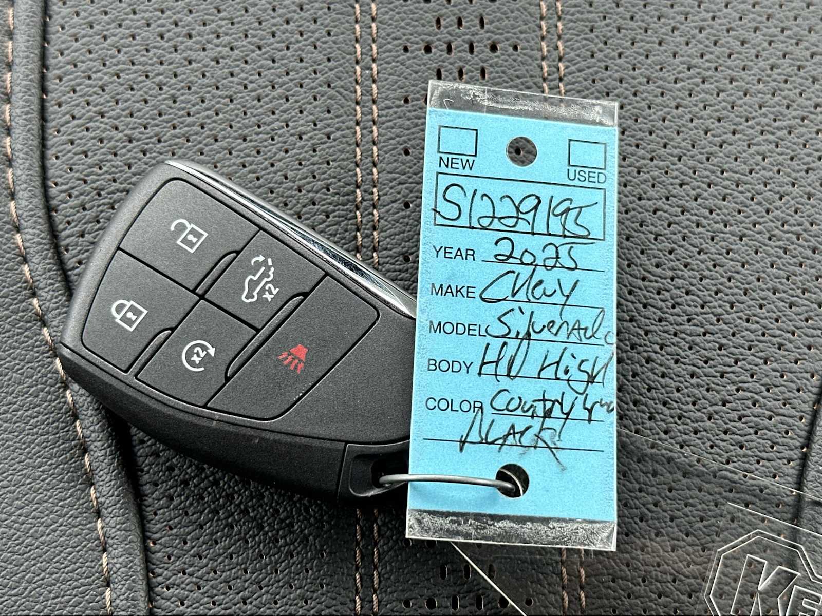 Thumbnail: 2025 Chevrolet Silverado 2500 - 26