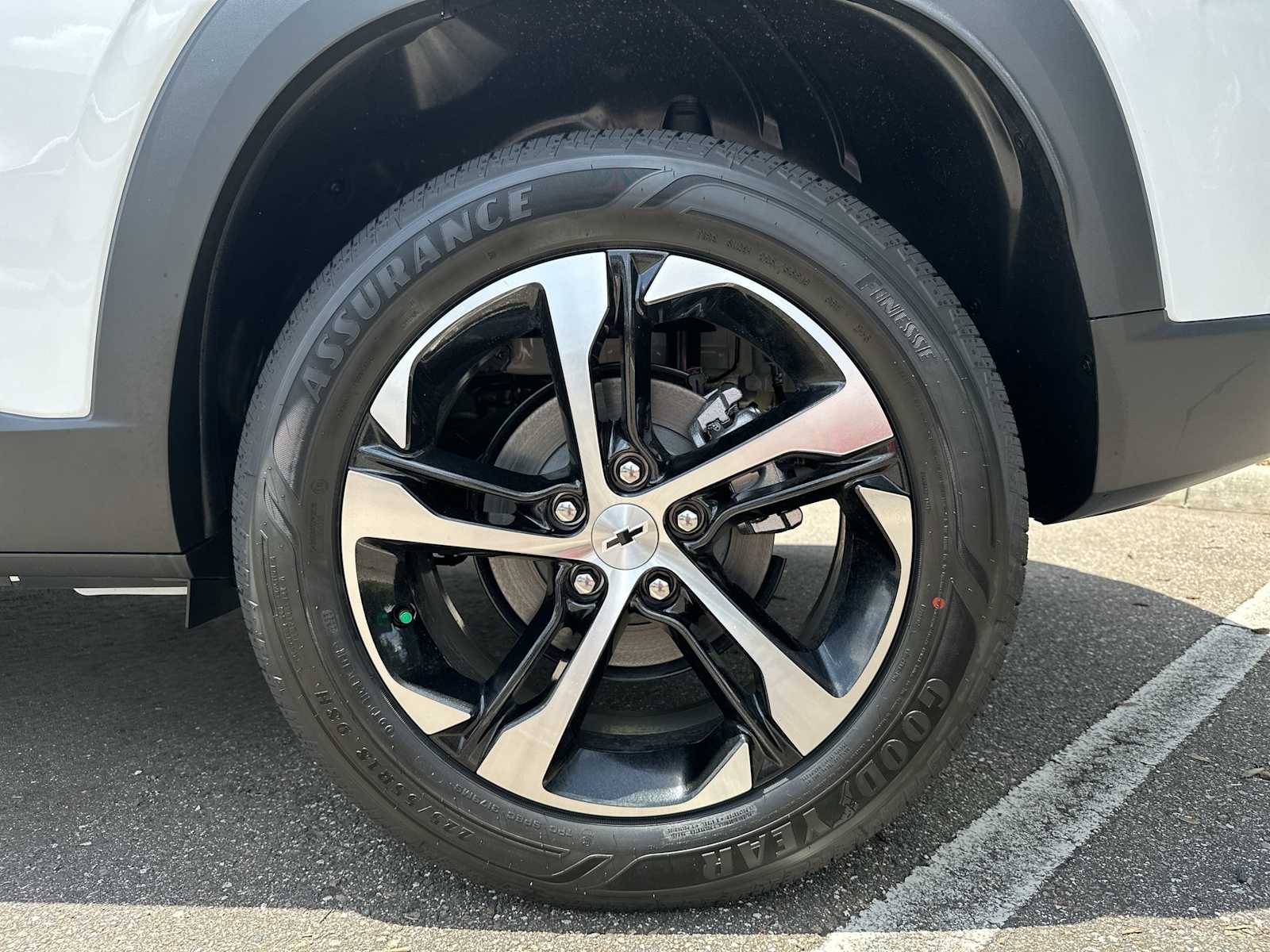 2025 Chevrolet Trax RS 9