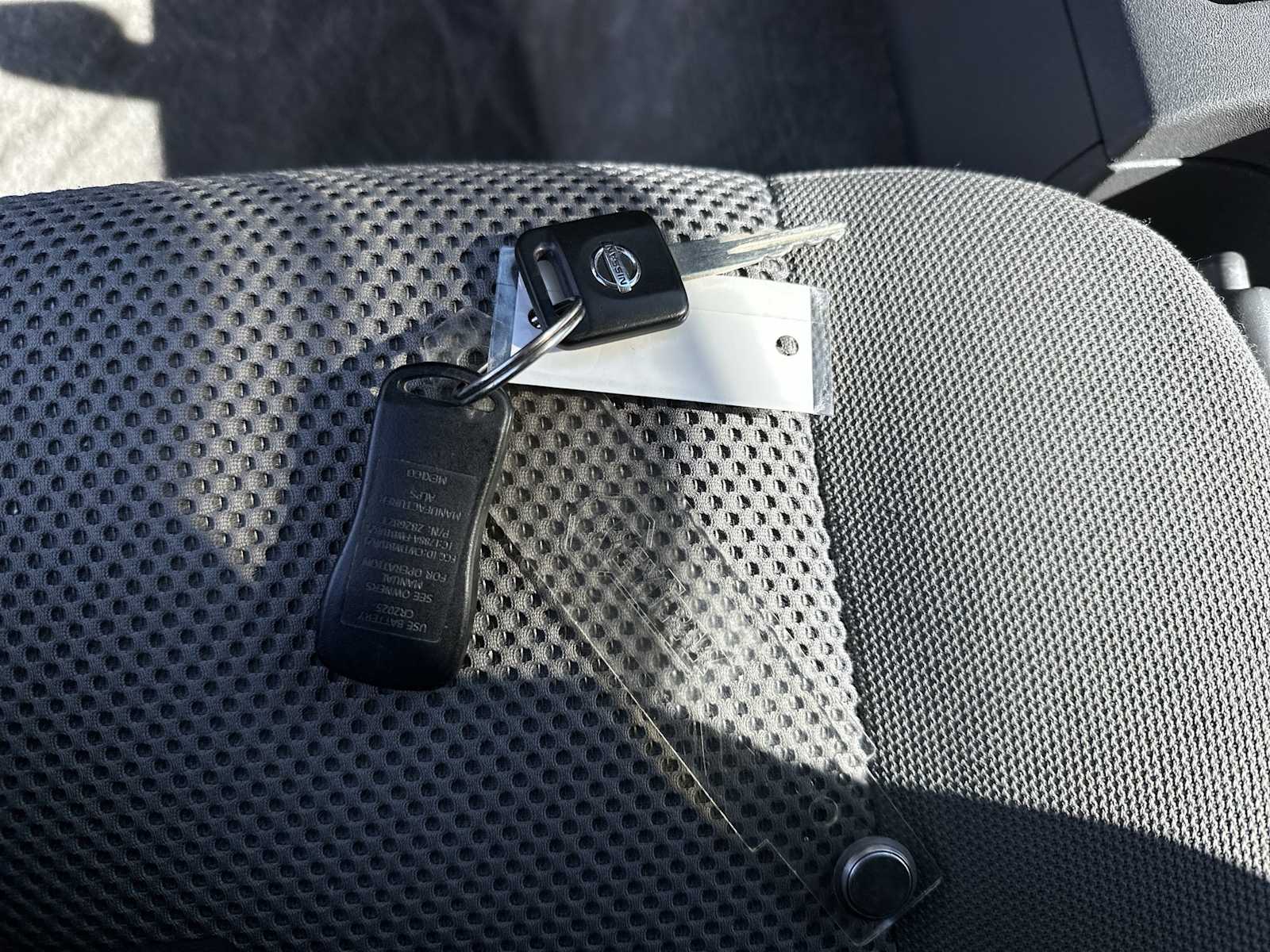 Thumbnail: 2013 Nissan Frontier - 26