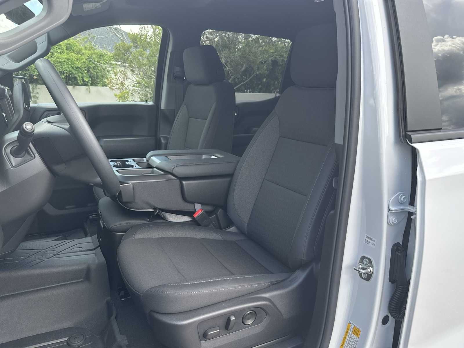 Thumbnail: 2026 Chevrolet Silverado 1500 - 15