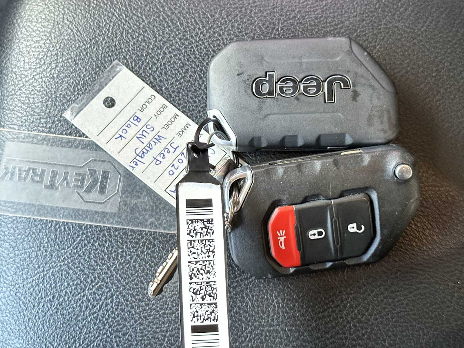 Thumbnail: 2020 Jeep Wrangler - 26