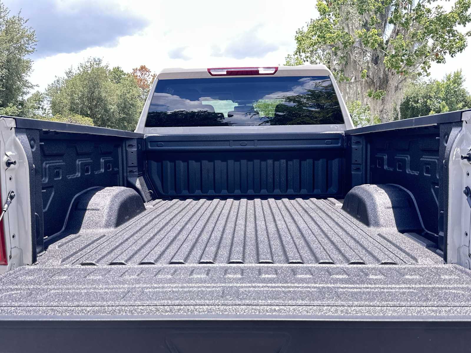 Thumbnail: 2026 Chevrolet Silverado 2500 - 25