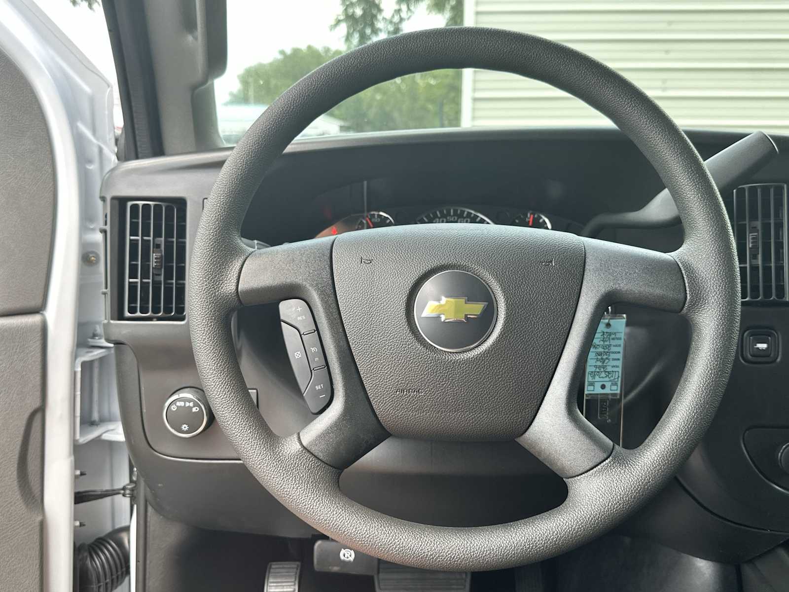 Thumbnail: 2026 Chevrolet Express - 20