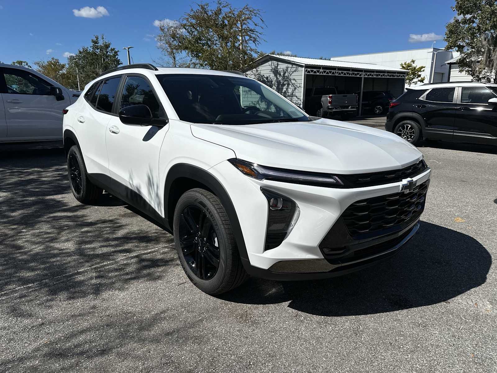 Thumbnail: 2026 Chevrolet Trax - 8