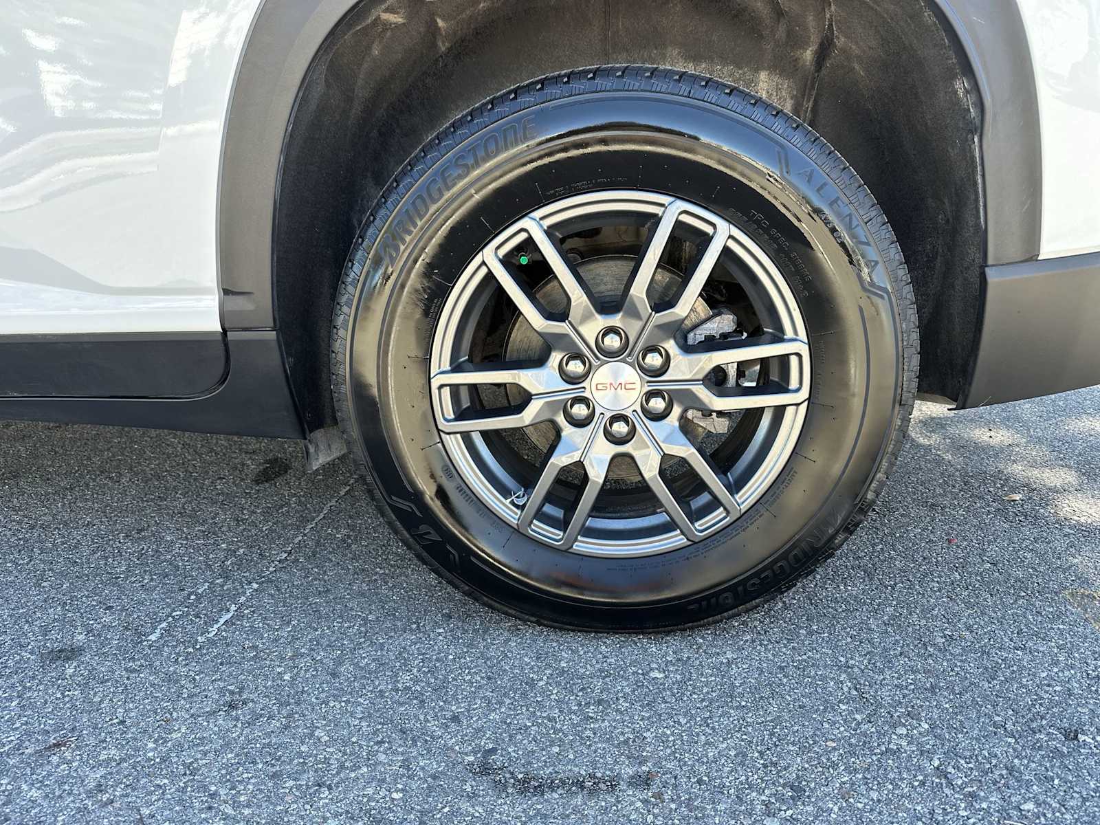 Thumbnail: 2025 GMC Acadia - 12