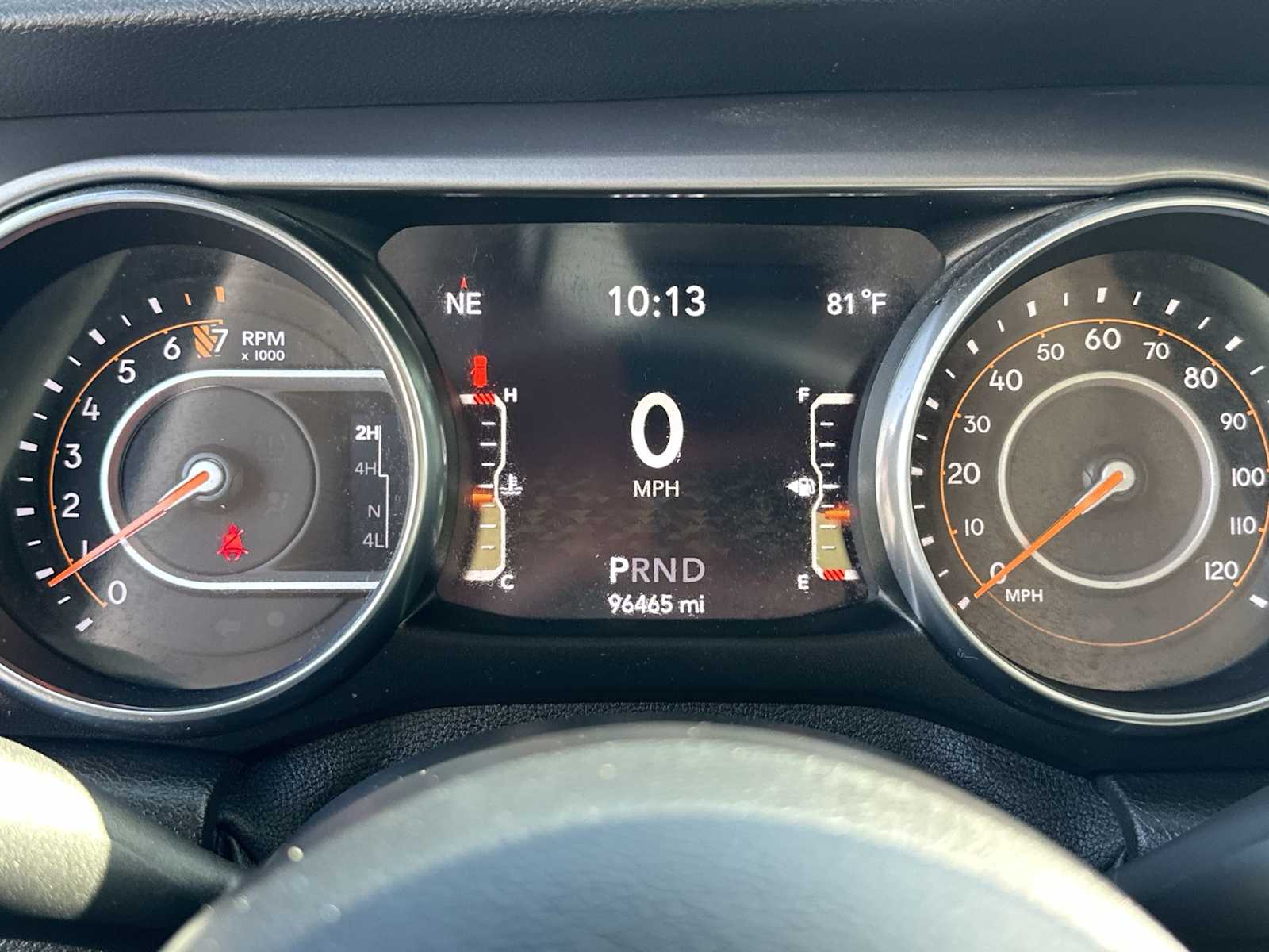 Thumbnail: 2019 Jeep Wrangler - 24