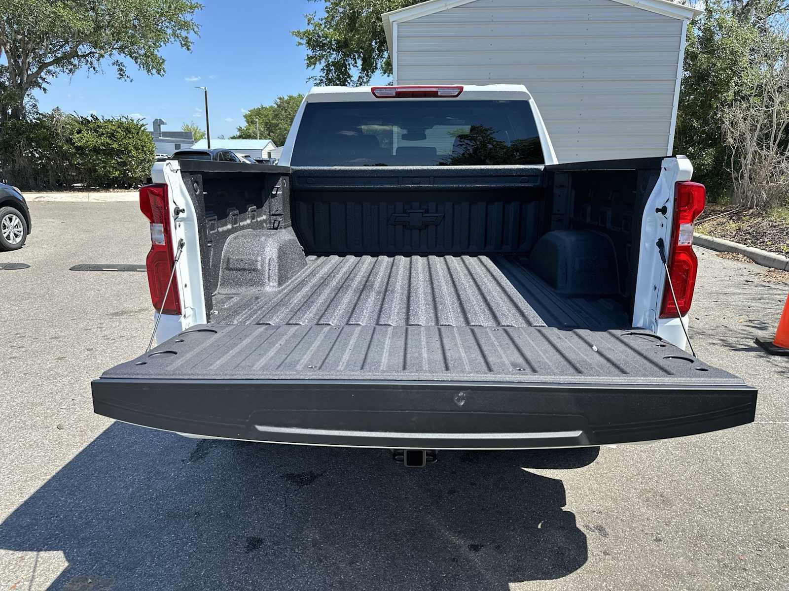Thumbnail: 2026 Chevrolet Silverado 1500 - 25
