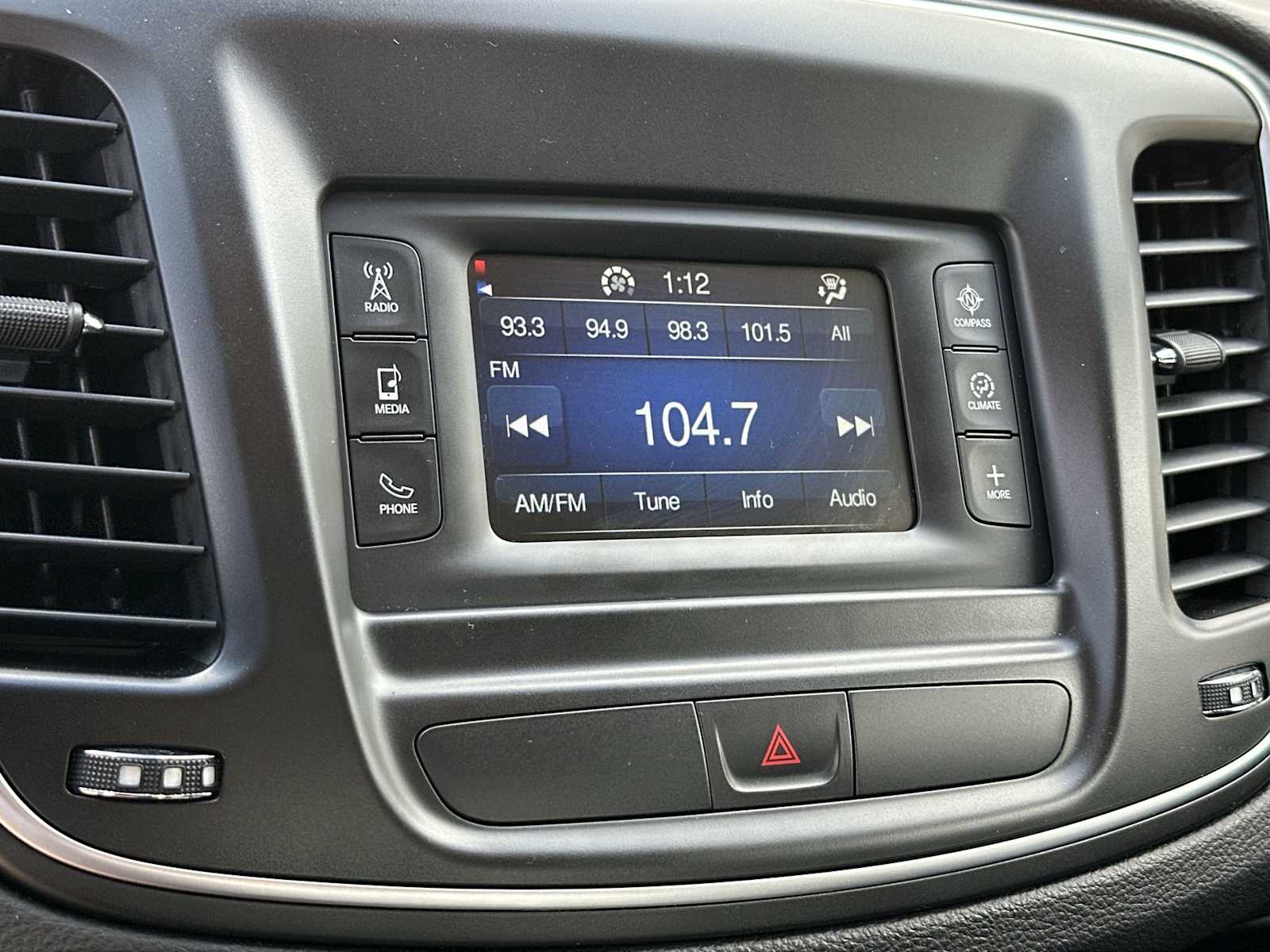 Thumbnail: 2015 Chrysler 200 - 22