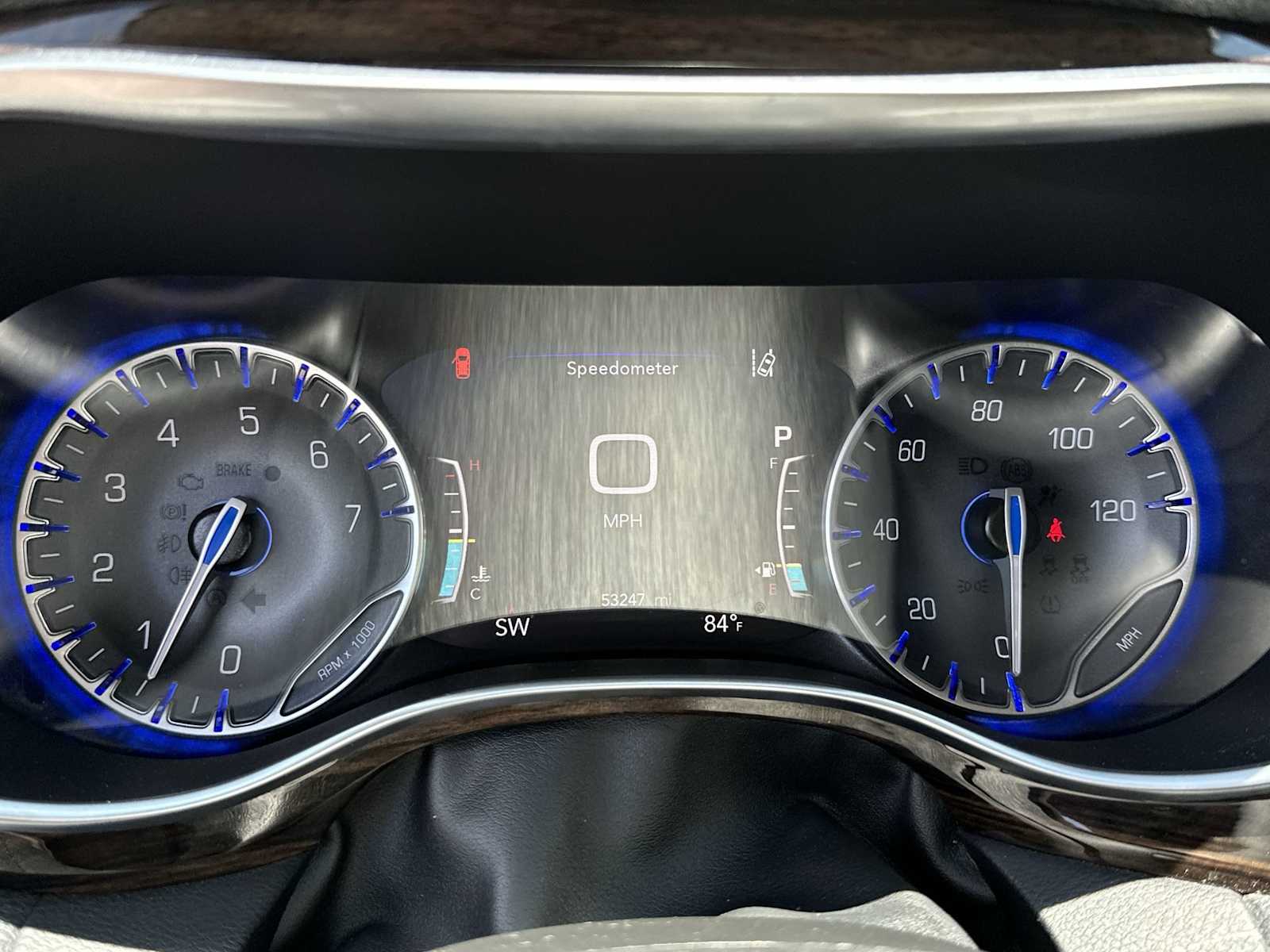 Thumbnail: 2023 Chrysler Pacifica - 24