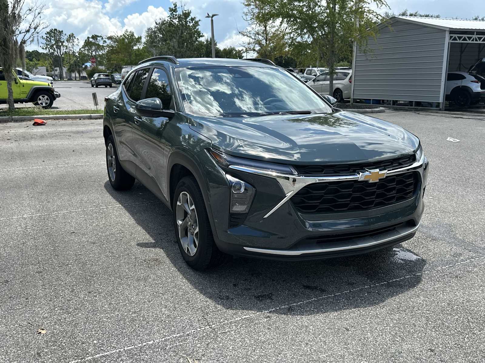 Thumbnail: 2025 Chevrolet Trax - 7