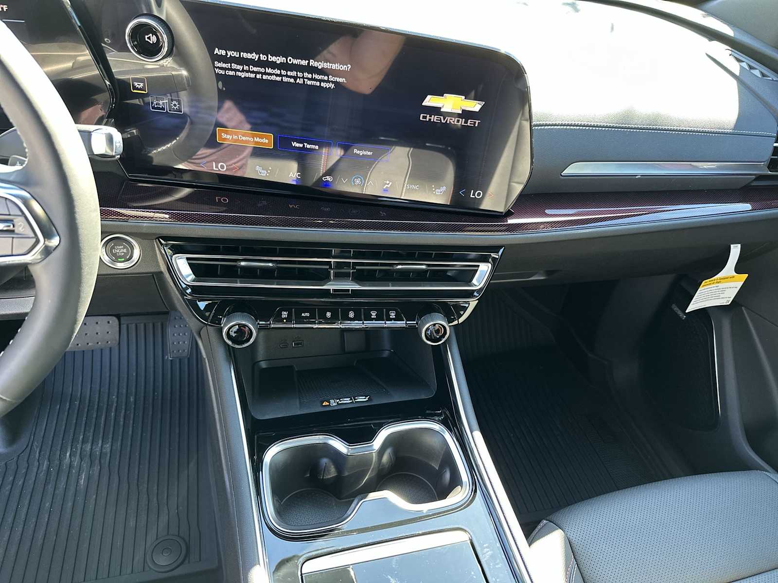 Thumbnail: 2026 Chevrolet Traverse - 21