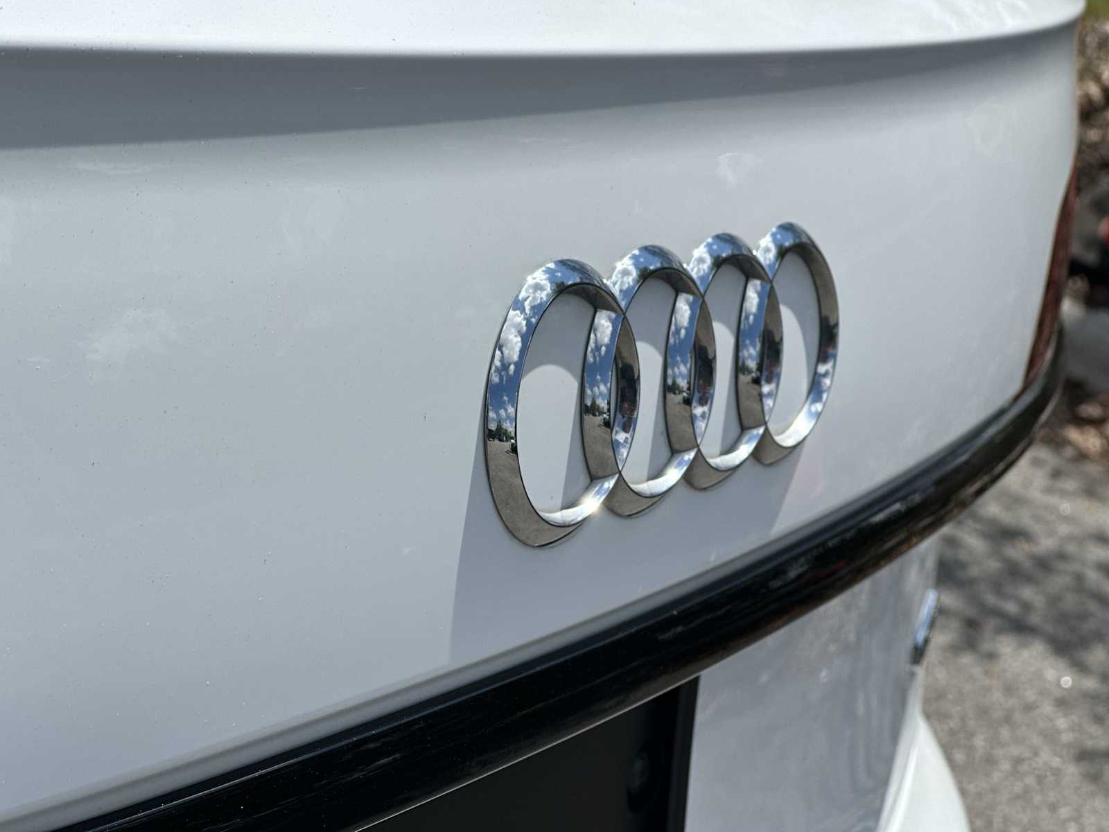Thumbnail: 2025 Audi Q5 - 10