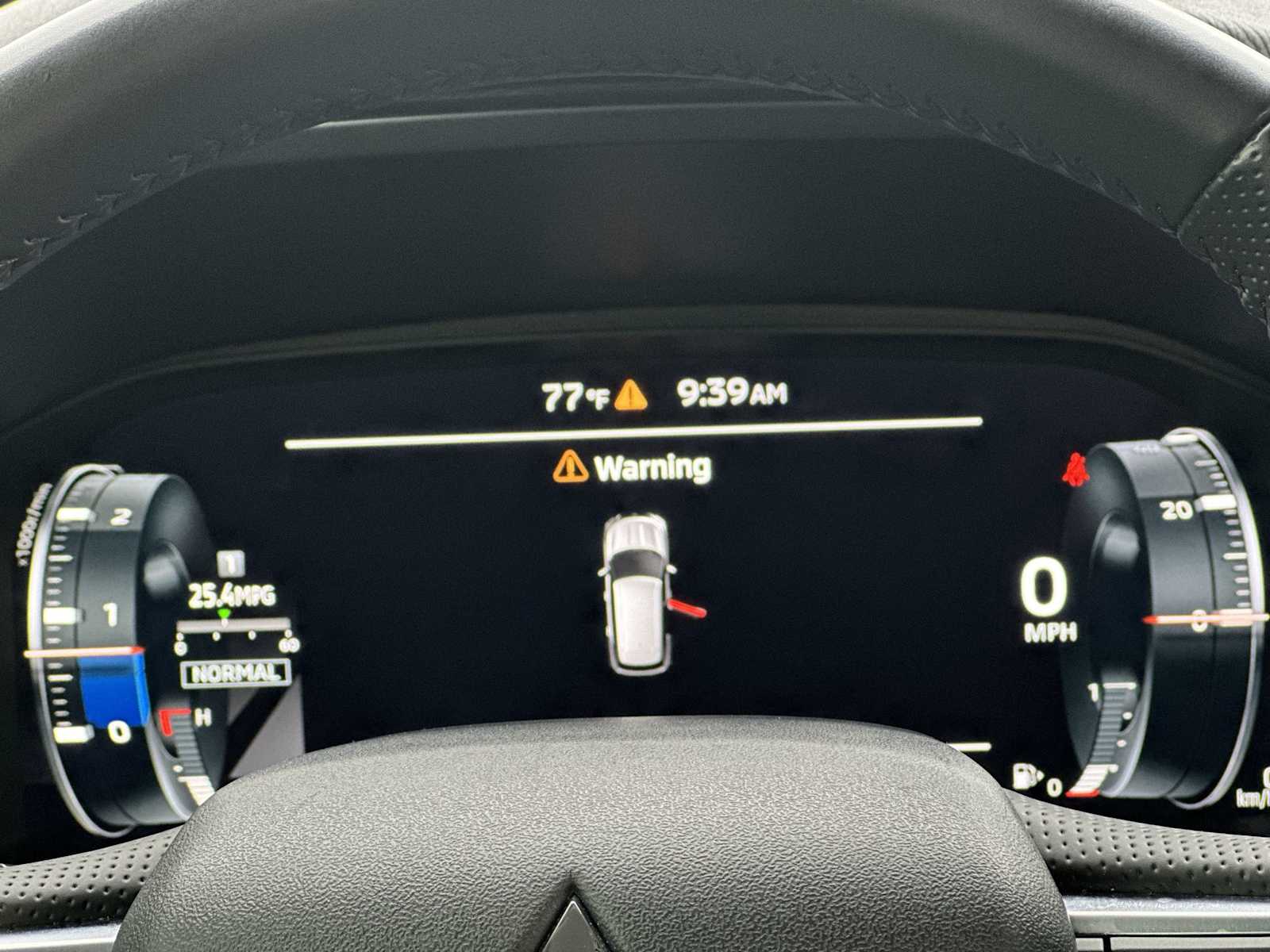 Thumbnail: 2024 Mitsubishi Outlander - 24
