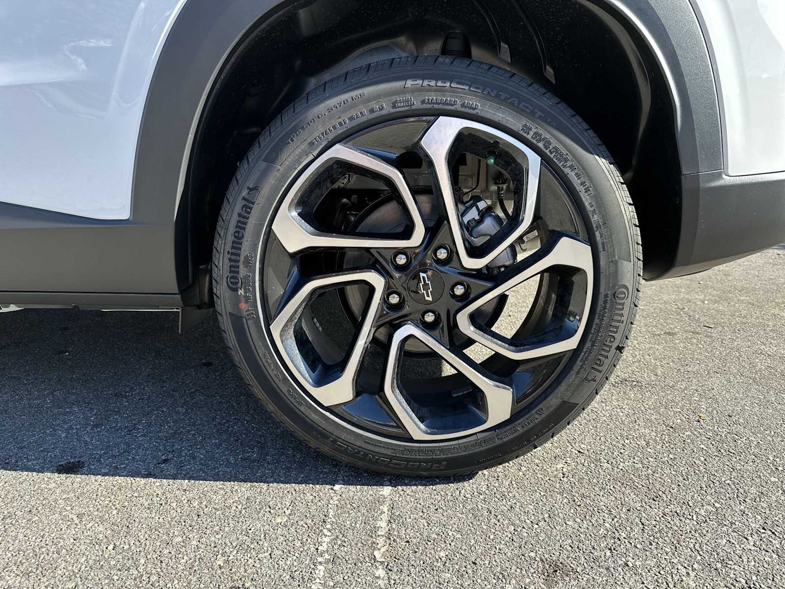 Thumbnail: 2026 Chevrolet Trax - 12