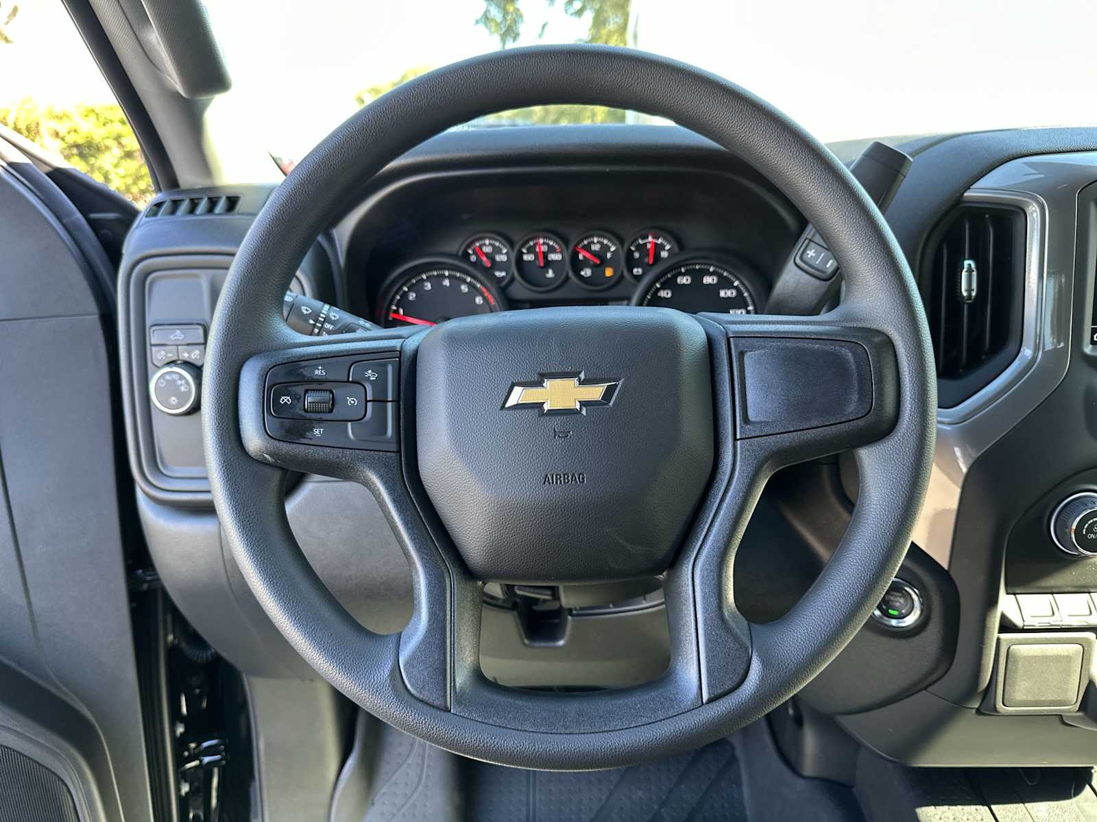 Thumbnail: 2026 Chevrolet Silverado 1500 - 20