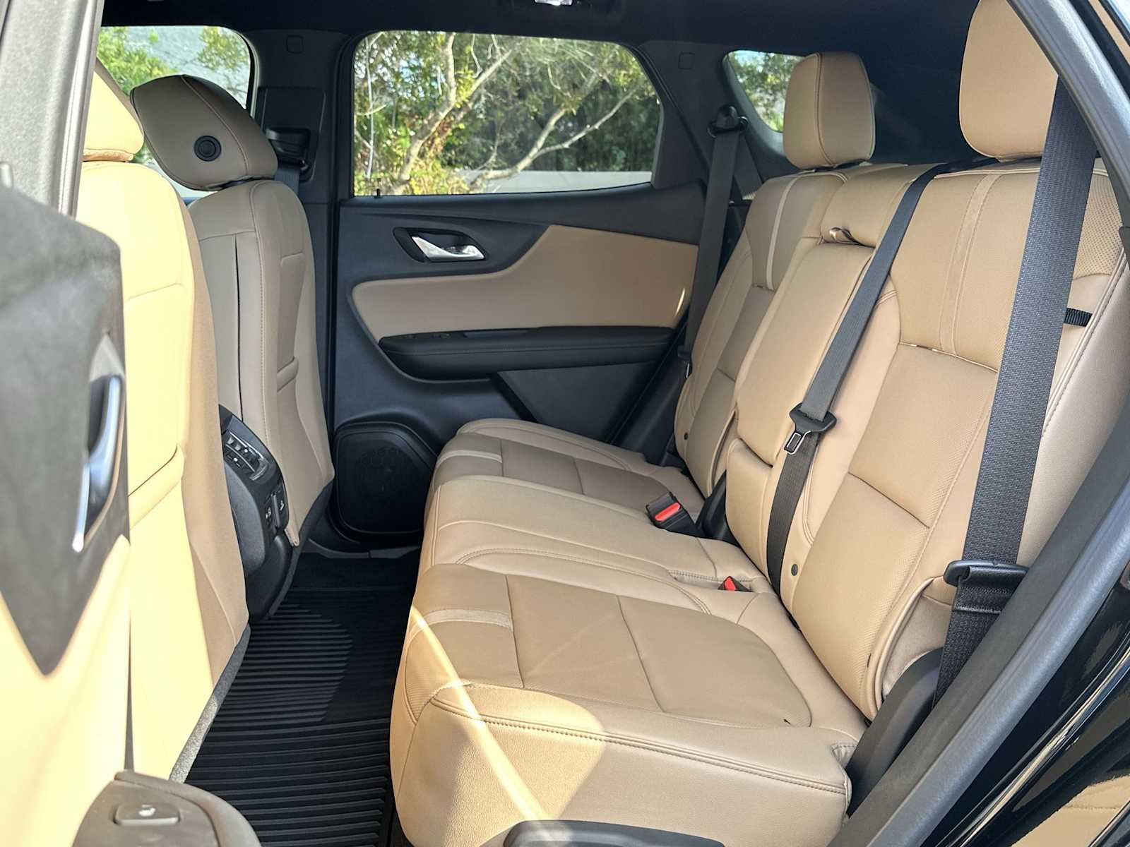 Thumbnail: 2025 Chevrolet Blazer - 18