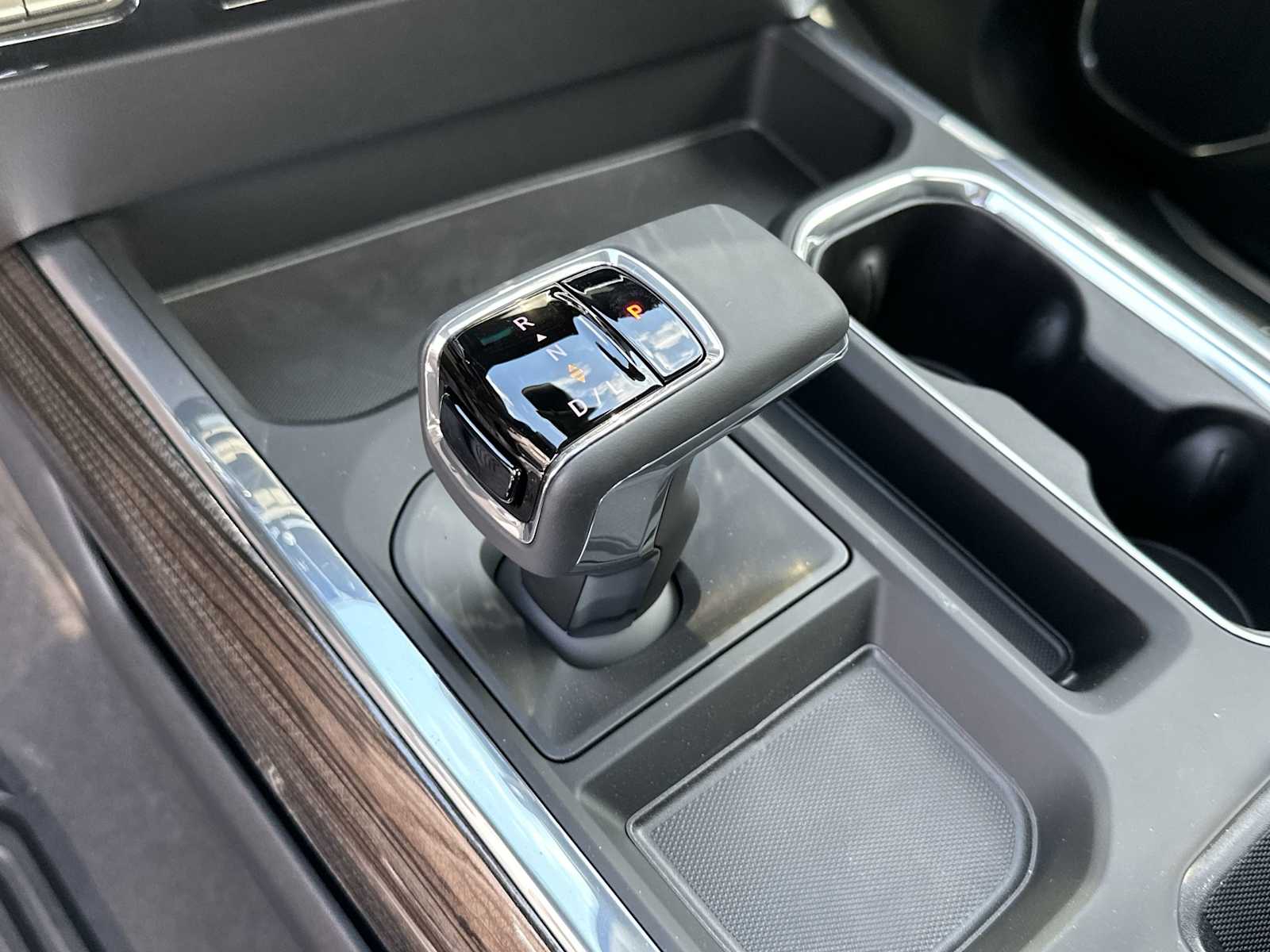 Thumbnail: 2026 Chevrolet Silverado 1500 - 24