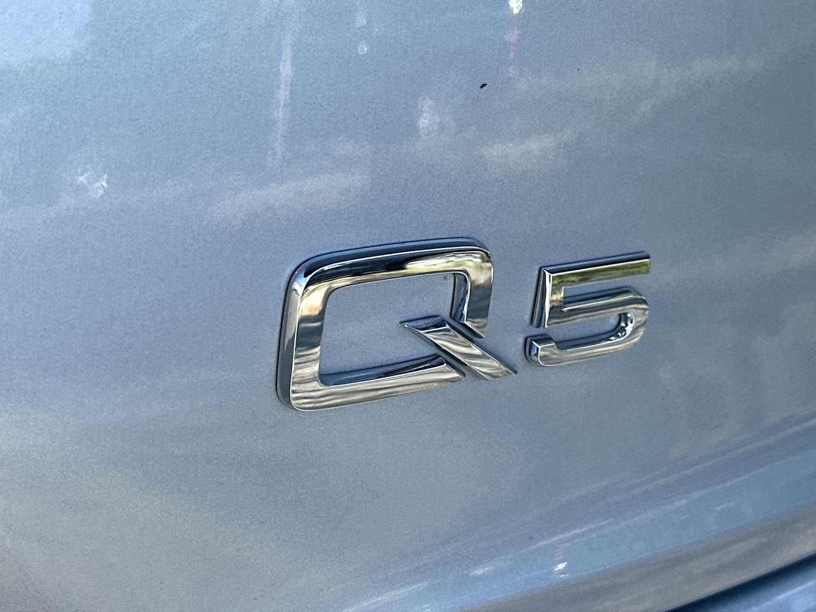 Thumbnail: 2025 Audi Q5 - 11