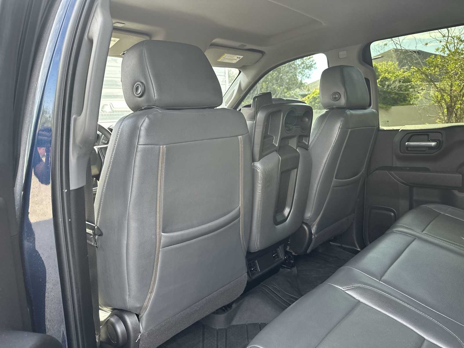 Thumbnail: 2020 Chevrolet Silverado 1500 - 16