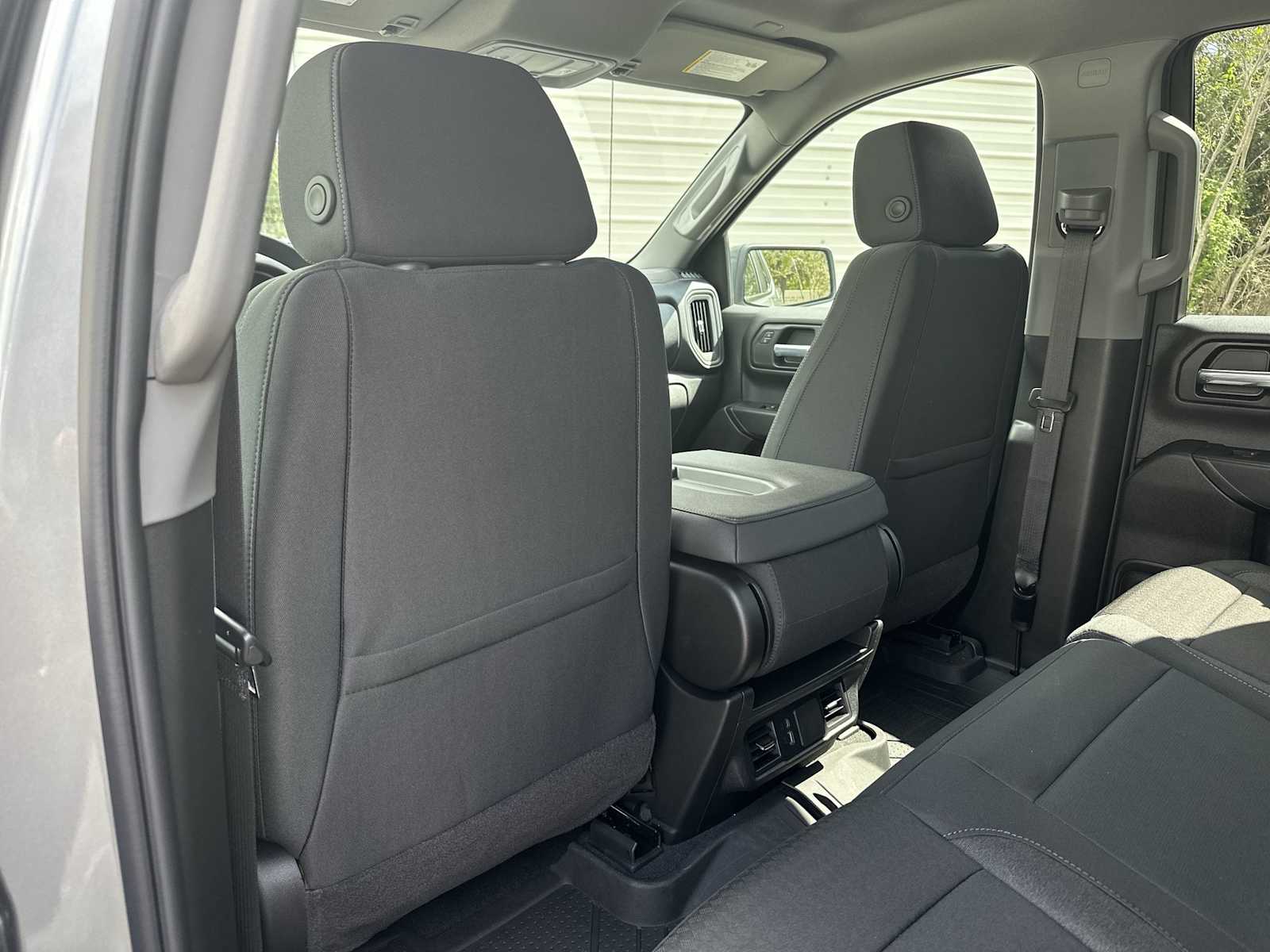 Thumbnail: 2026 Chevrolet Silverado 1500 - 16