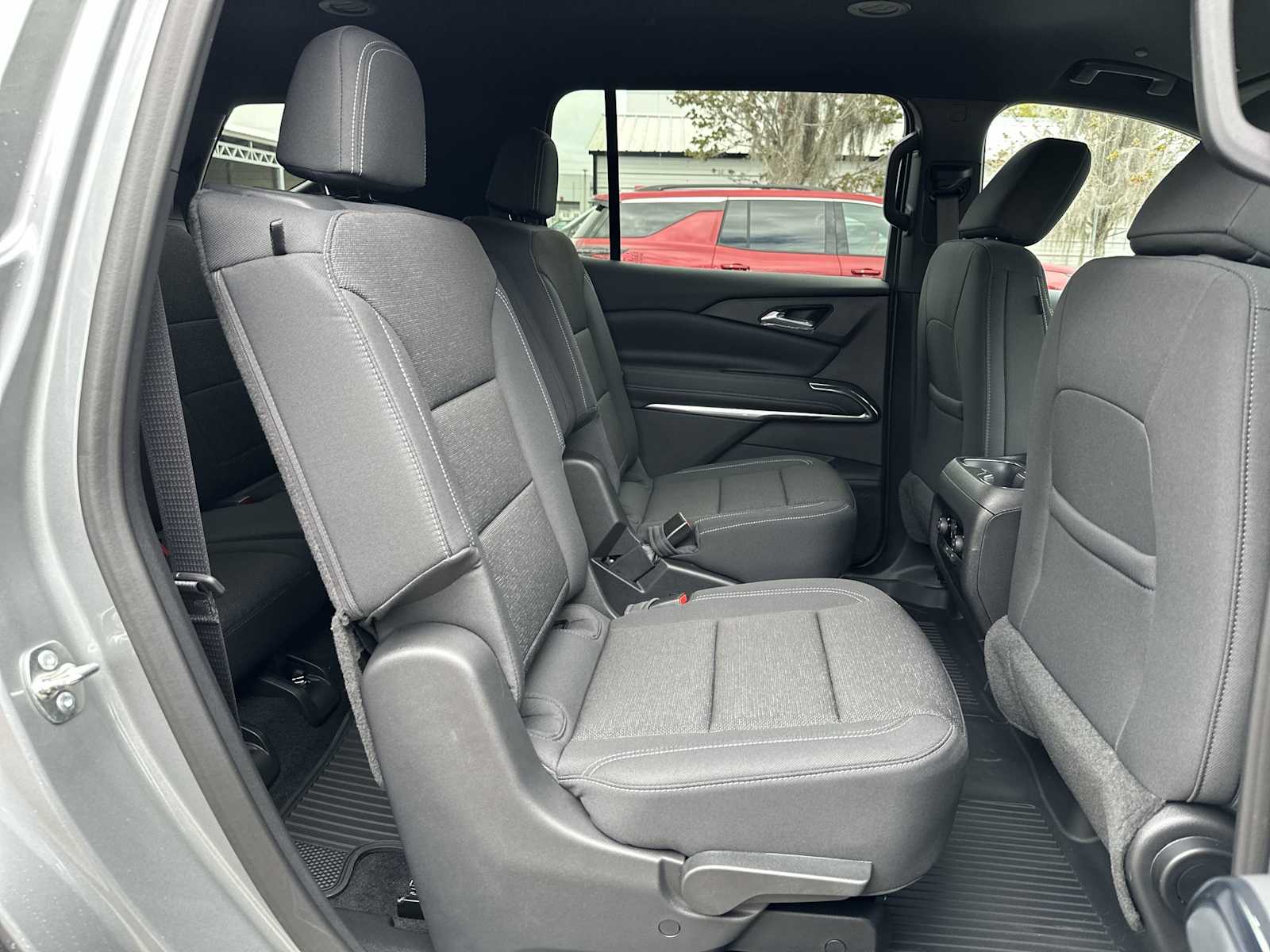 Thumbnail: 2026 Chevrolet Traverse - 19