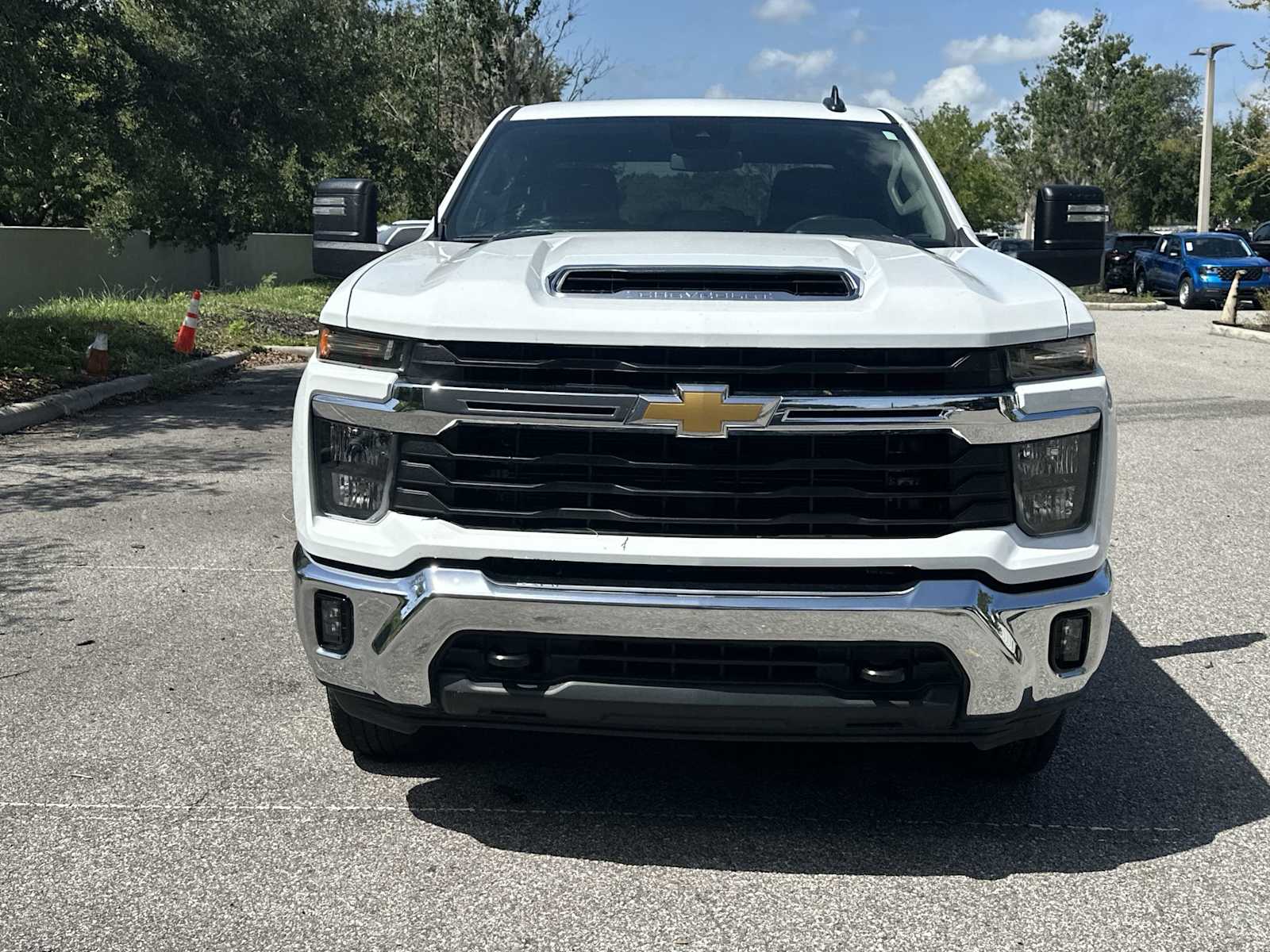 Thumbnail: 2025 Chevrolet Silverado 2500 - 8