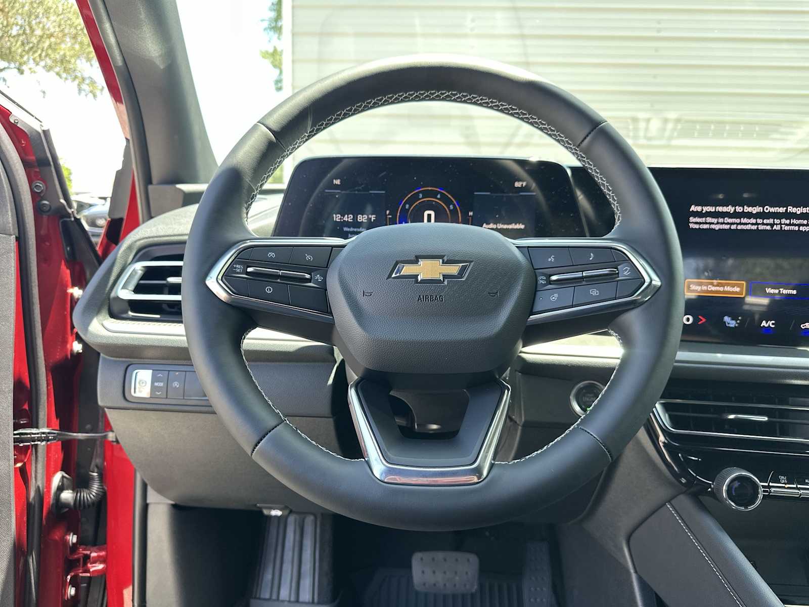 Thumbnail: 2026 Chevrolet Traverse - 20