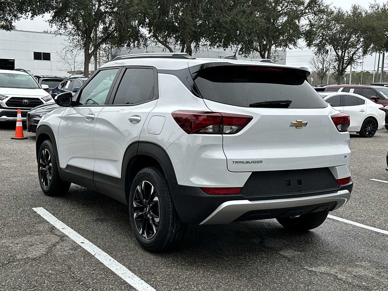 Thumbnail: 2023 Chevrolet TrailBlazer - 4