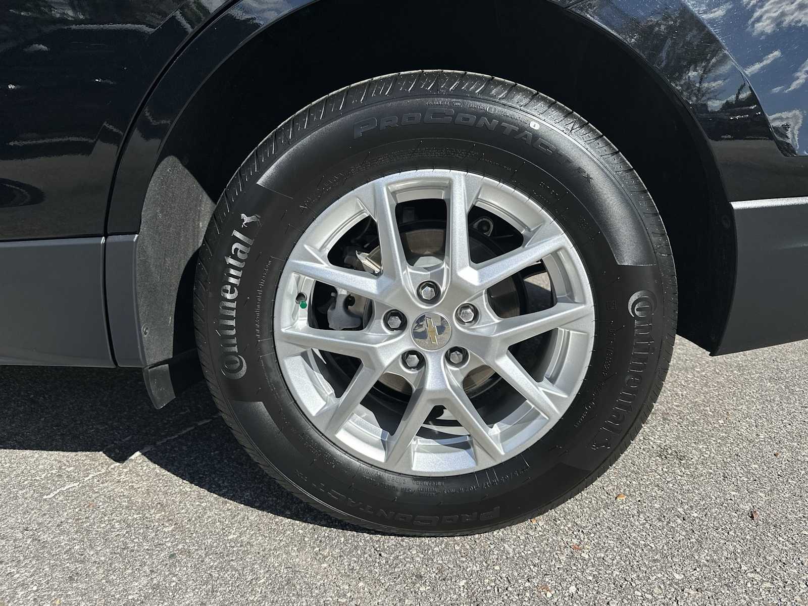 Thumbnail: 2024 Chevrolet Equinox - 12