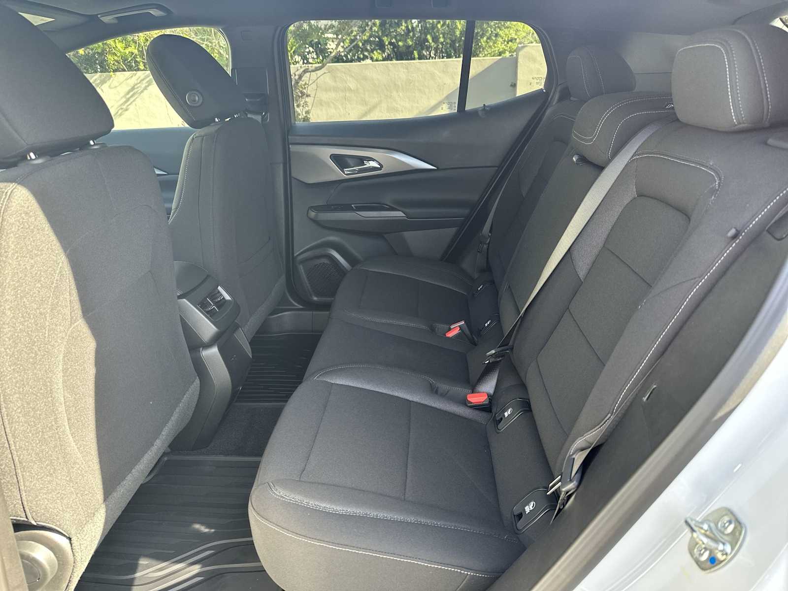 Thumbnail: 2026 Chevrolet Equinox - 17