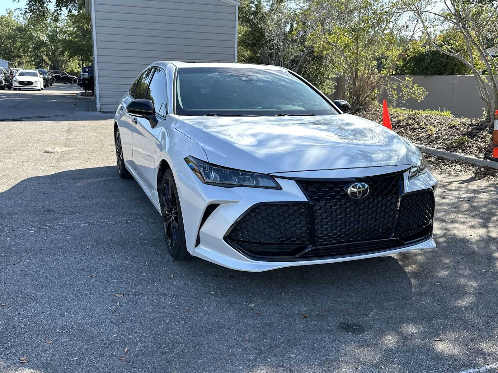 Thumbnail: 2021 Toyota Avalon - 8